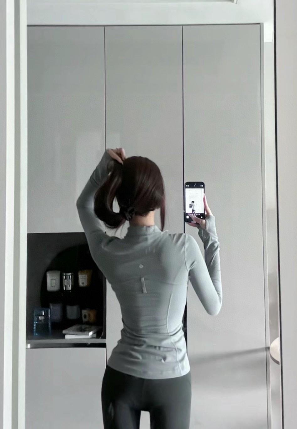 e4e51bb9903da67ed52c2d62b26d077b.jpg