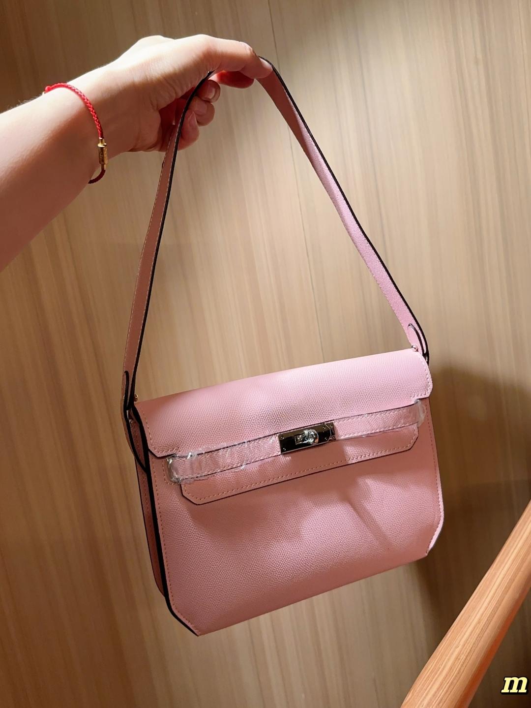 e6bb1cad898cadd22870d7d3a46d9d7d.jpg