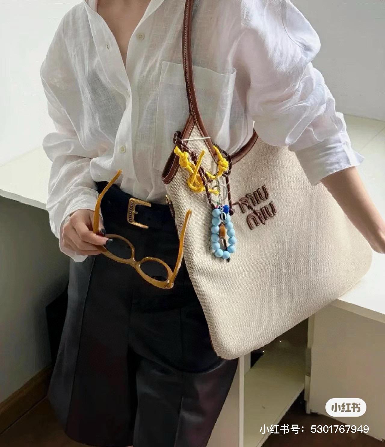 af7a8f17617dda2d63690dce2697cf1b.jpg