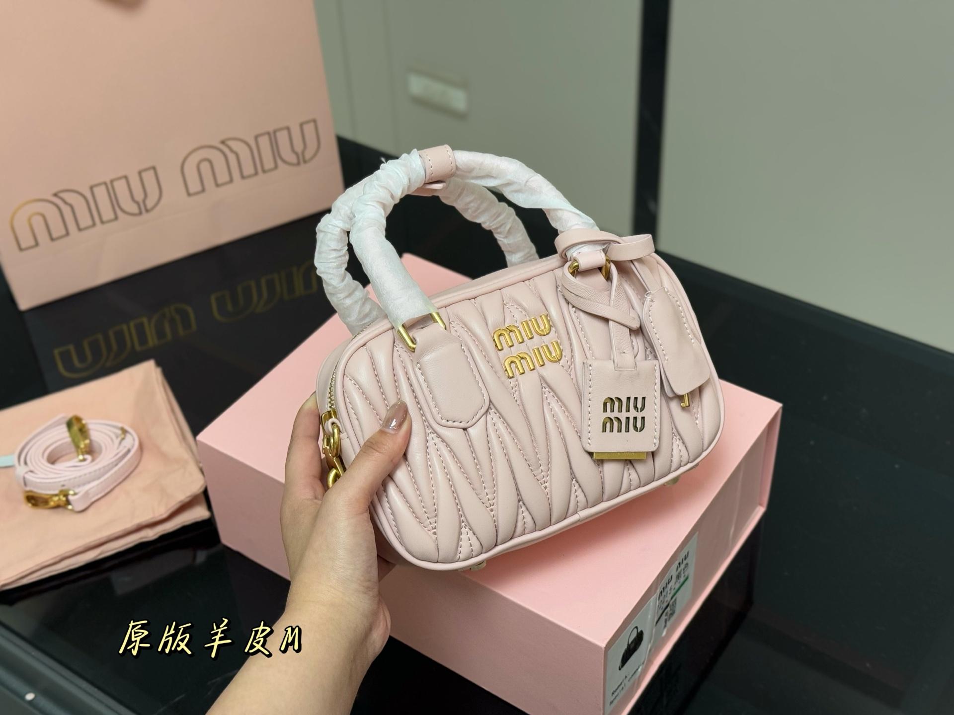 3d26c098fc91b5862c9563d012e86eb3.jpg