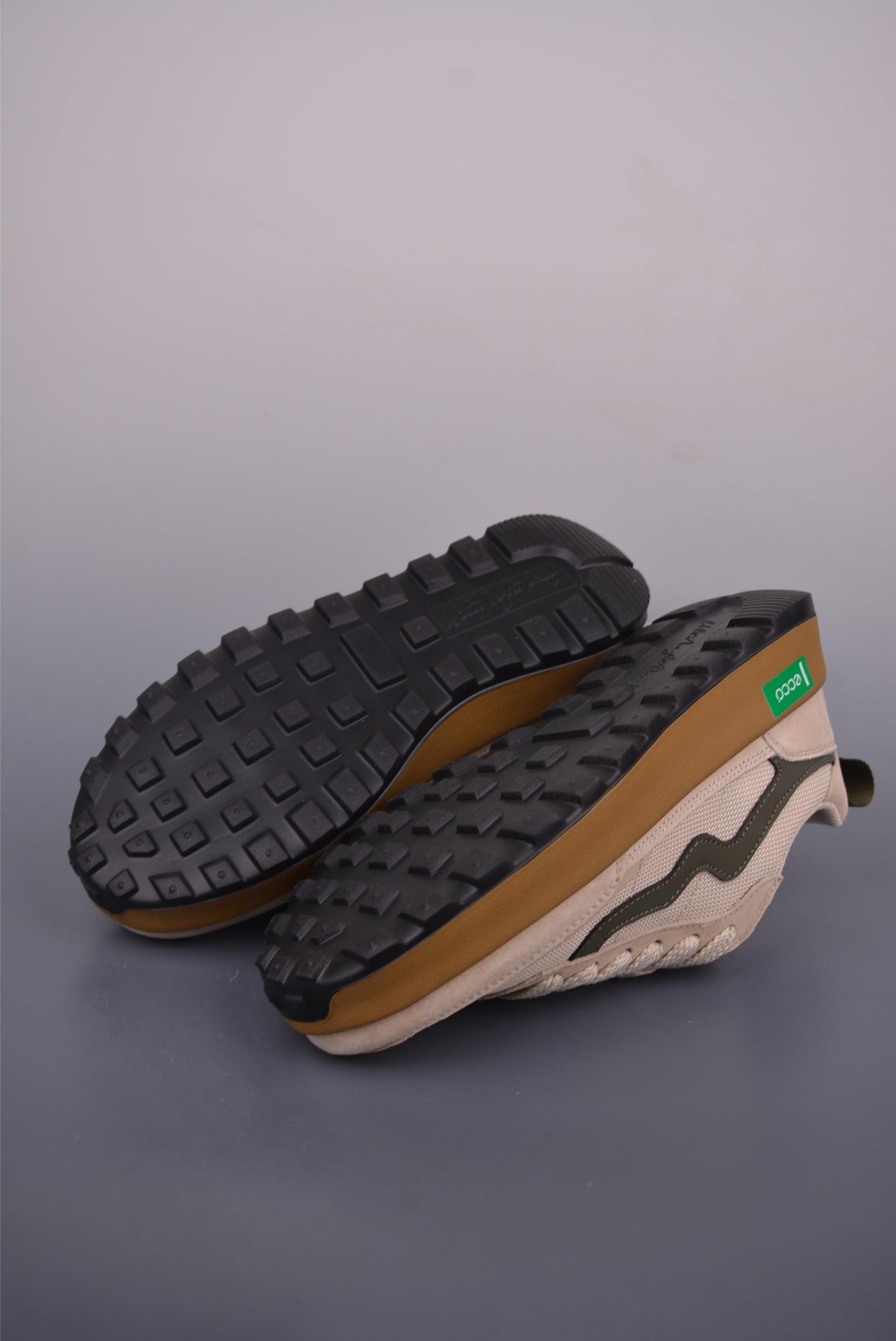 b4a4d80cc119848d99774be77d78c95a.jpg
