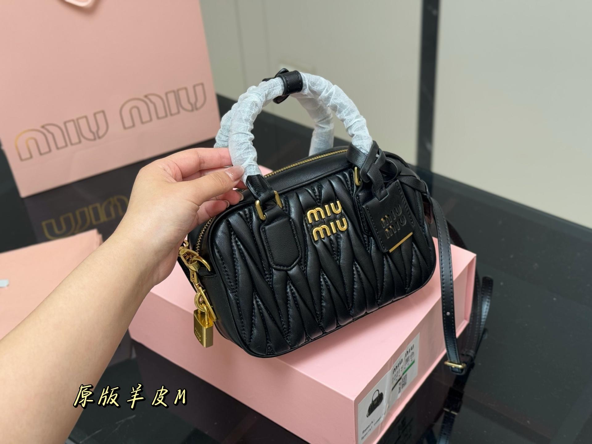 c60e40fc1b57c7838d35ae9ca4611905.jpg