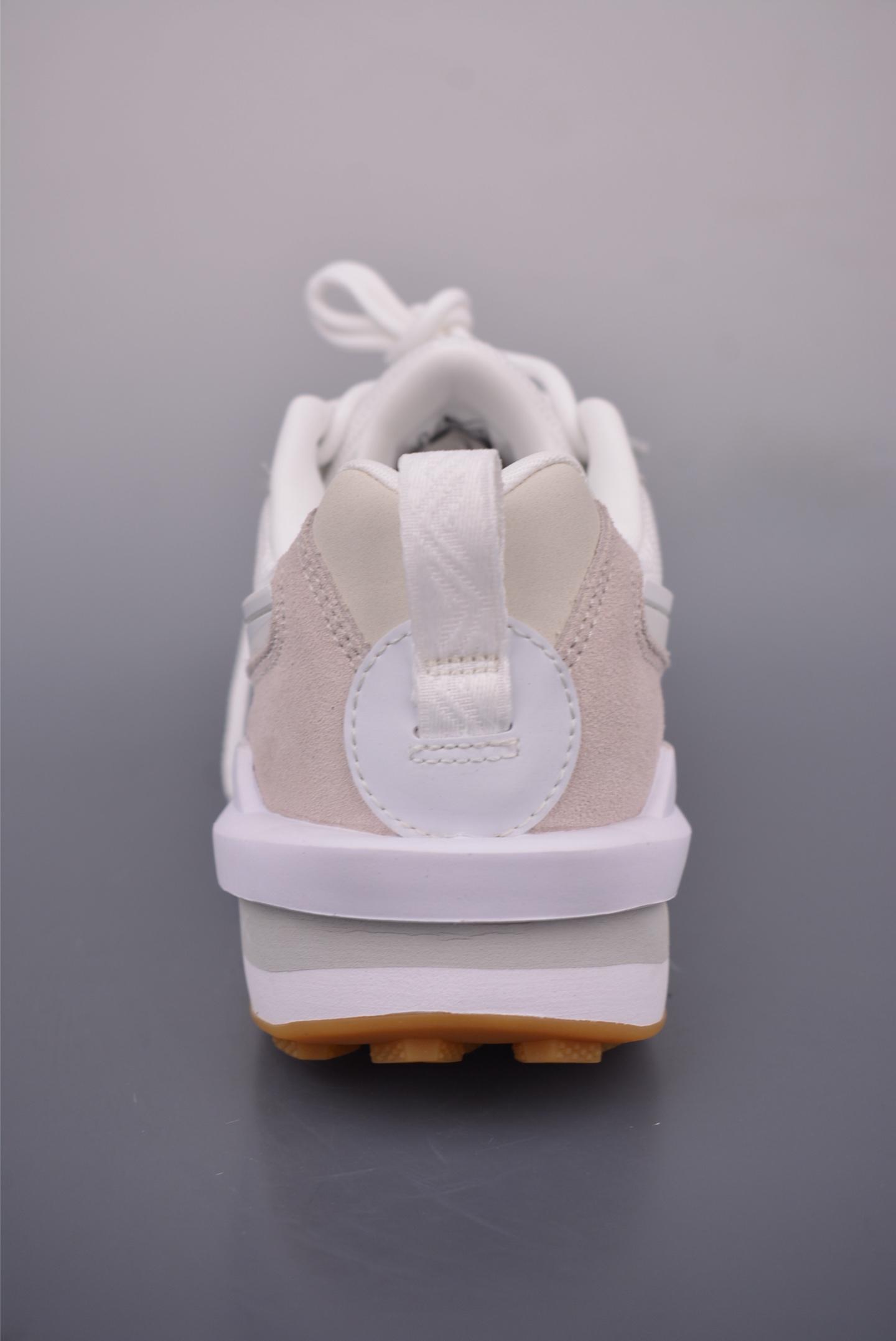 c775deaaa6a91a17fc74e5fe7d4646cc.jpg