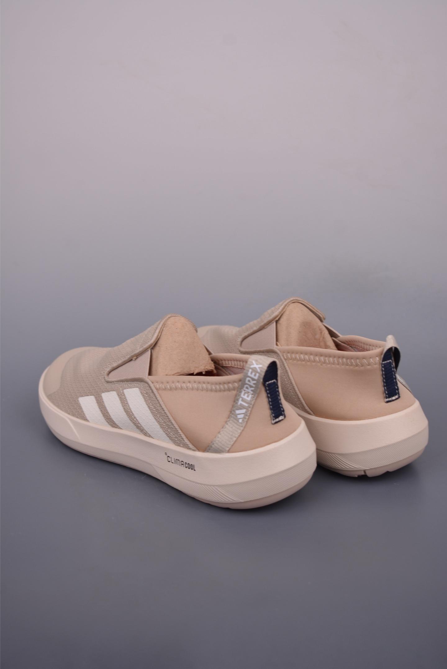 dbc90a4291eb618bce222d82c7853606.jpg