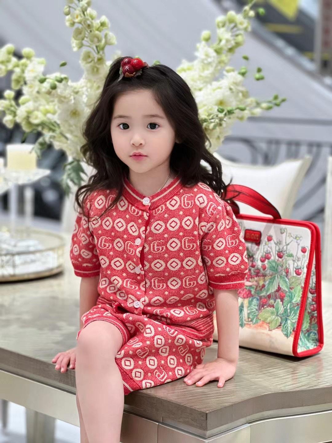 ef1abc45d77642dac6c9bd78baf90824.jpg