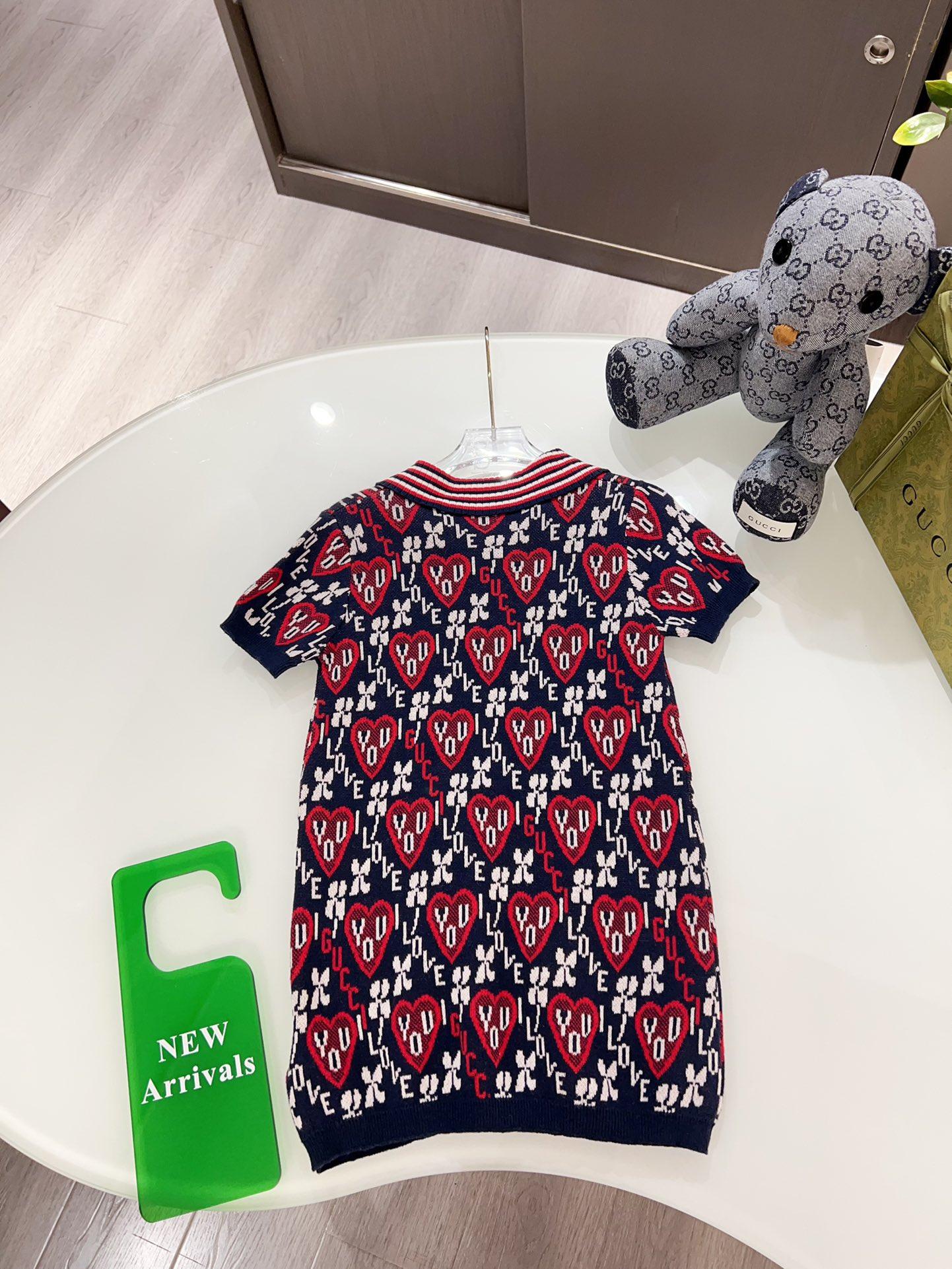 0468abc1e173f7575c9f5ddd9357f25e.jpg