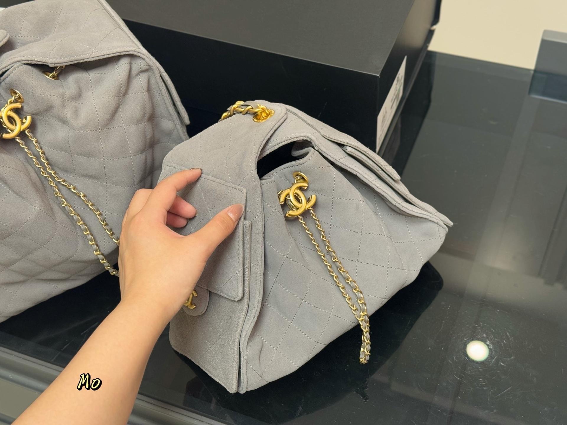 8e57caa7d1a8453bff570e09a5aefee9.jpg