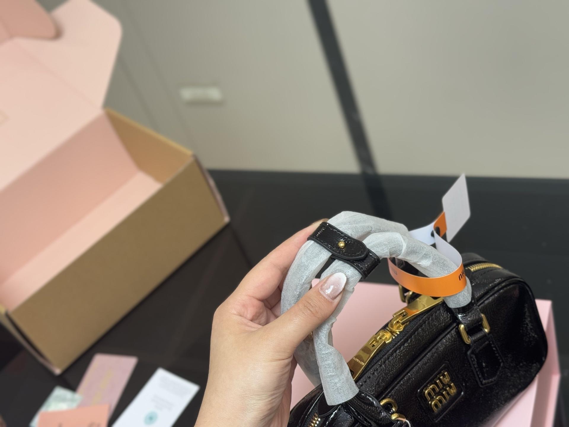 ae940e3b78ed4d465684a173c0b349c6.jpg