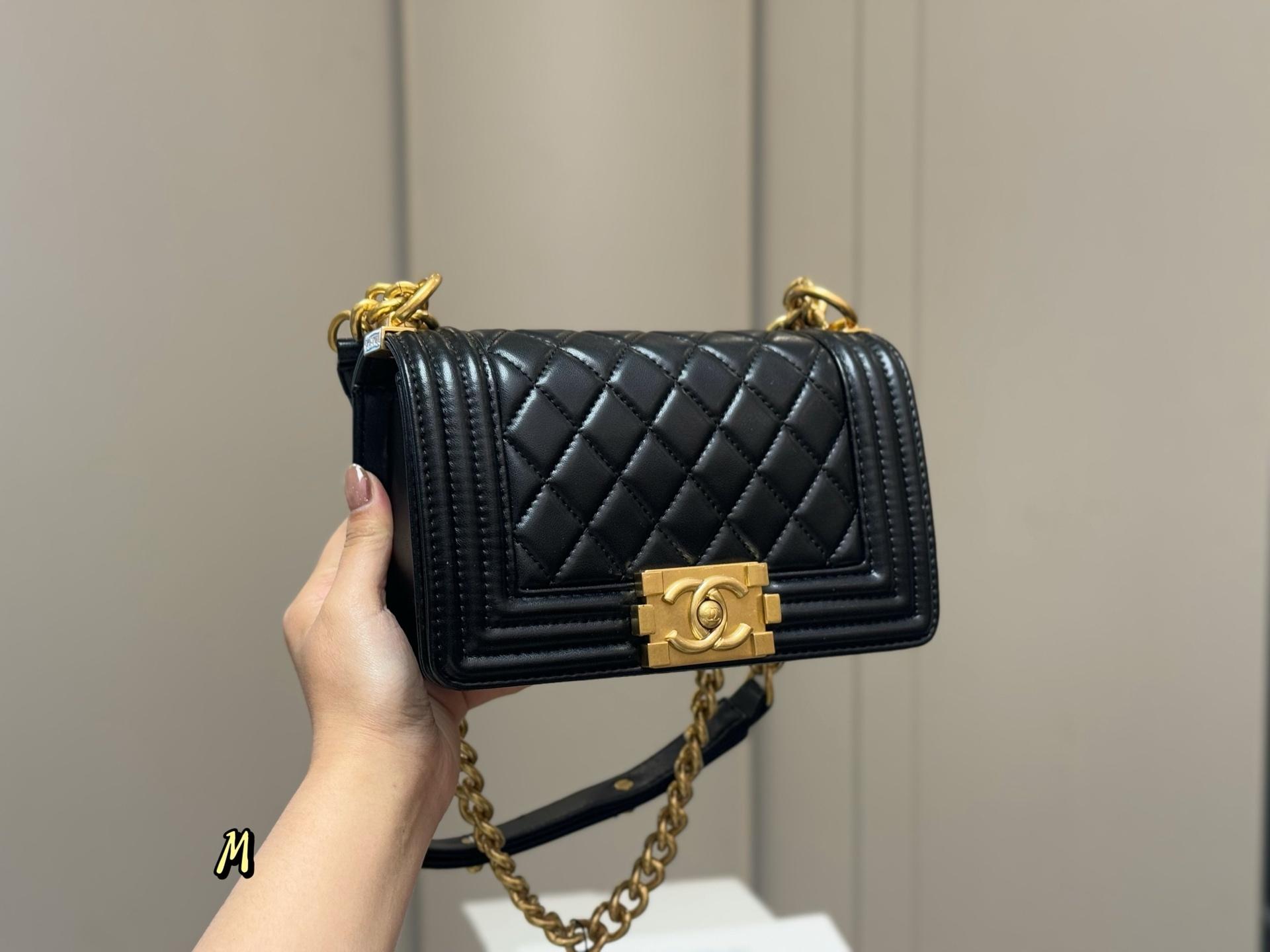 b30017dee9dae54aa092e6835e877a02.jpg