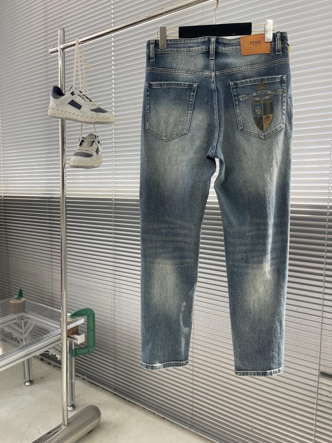edefc0a53c428ff8c732671cea045076.jpg