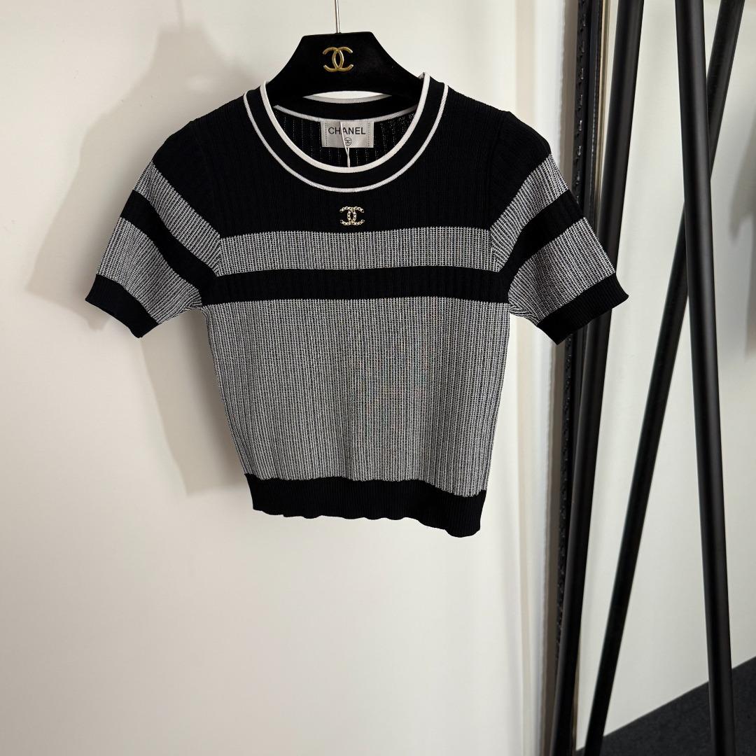 728db6b5668f47d005700aec40bb15b1.jpg