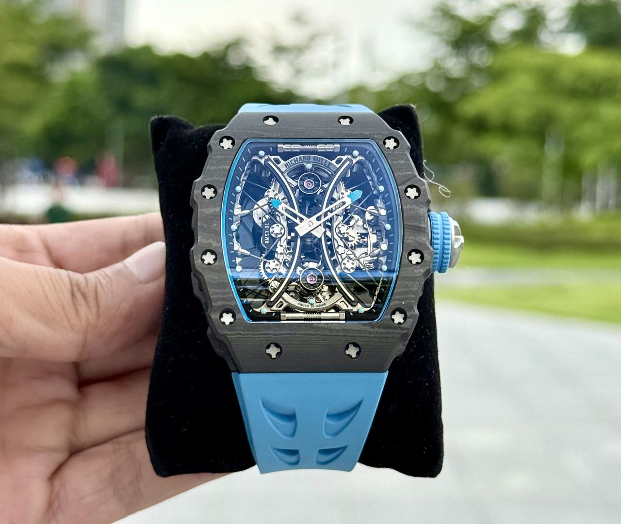 8b8e0afe5b4f92011bef9683a53d1b93.jpg