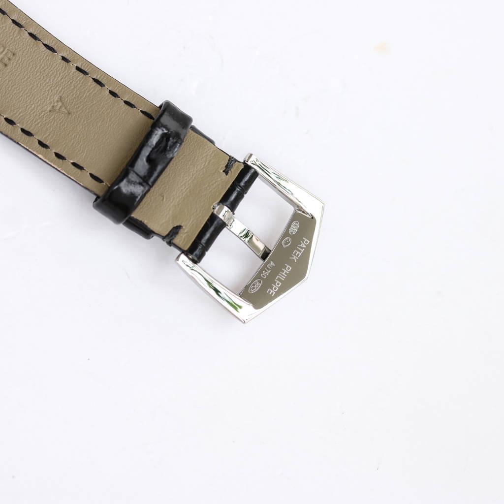 9910acae3af1377ef70d65e447635ea5.jpg