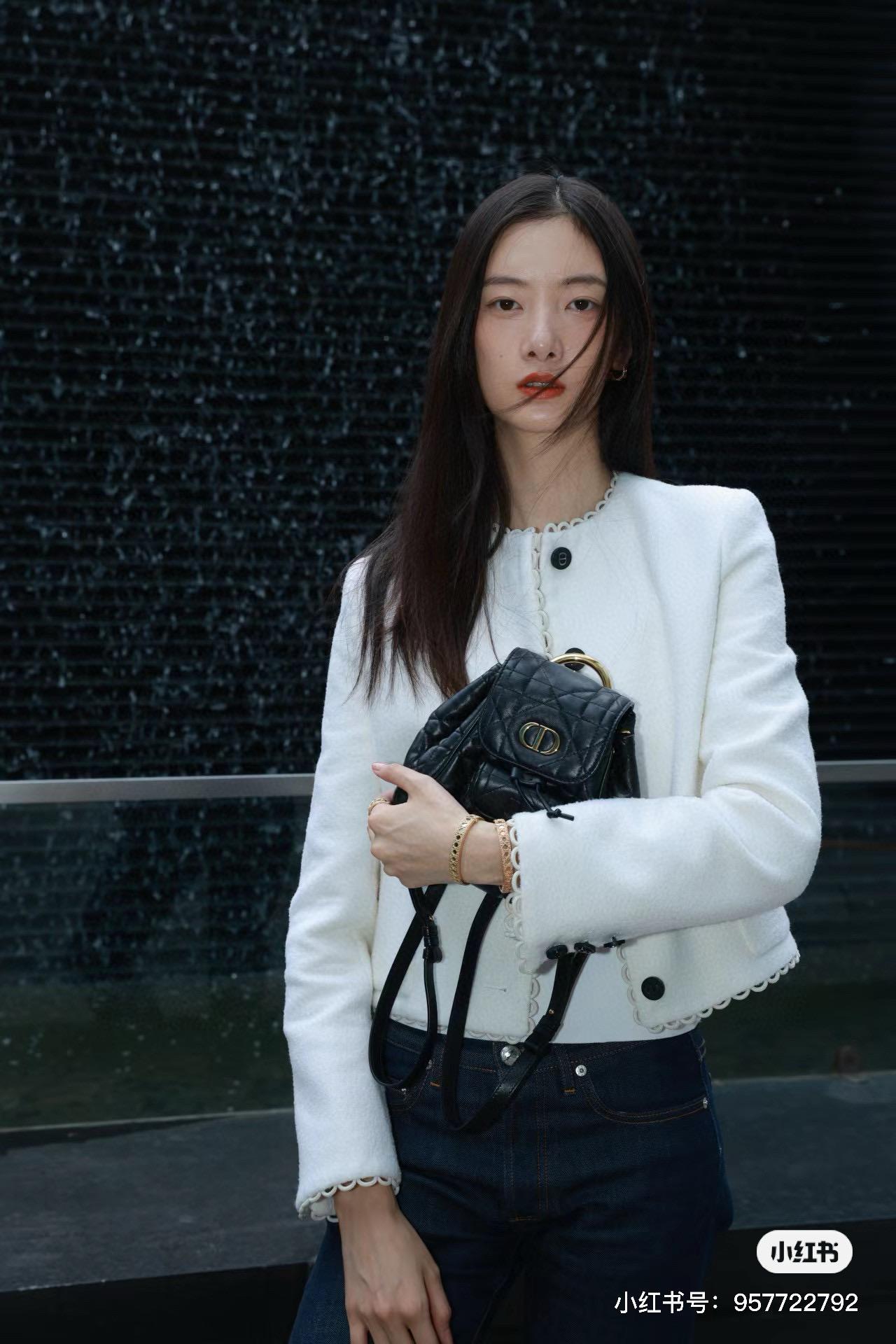 d3564cb1b7c4be57a9beb861d92914f3.jpg