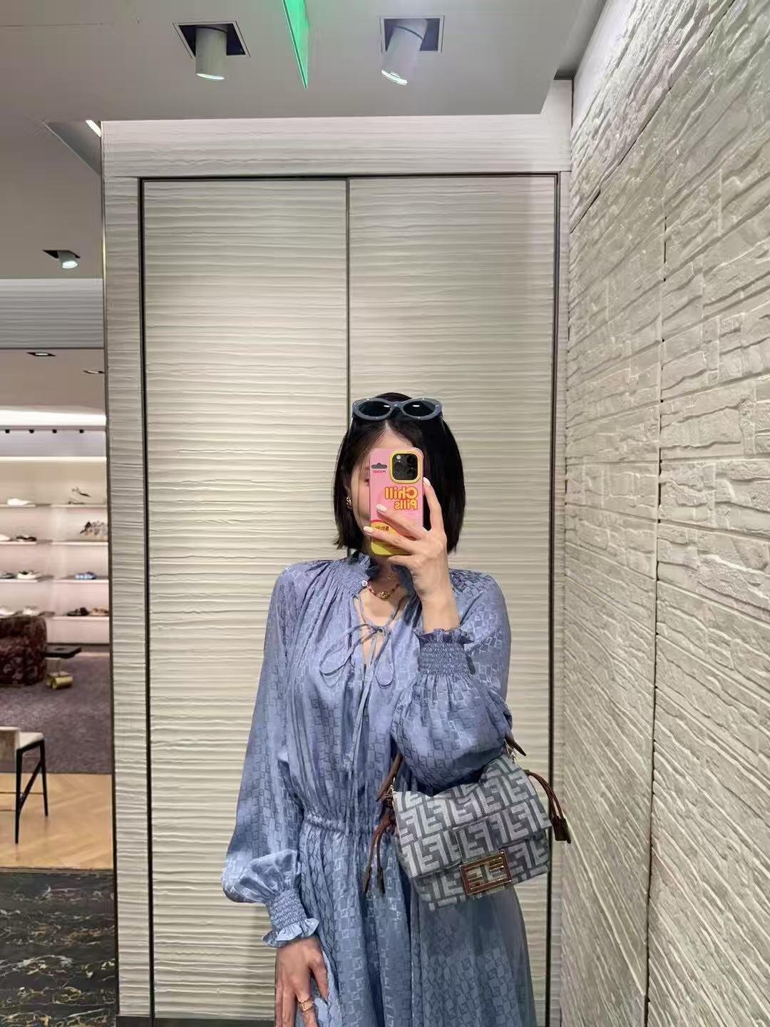 f524ed144aaa7df69202c7b9f6086daf.jpg