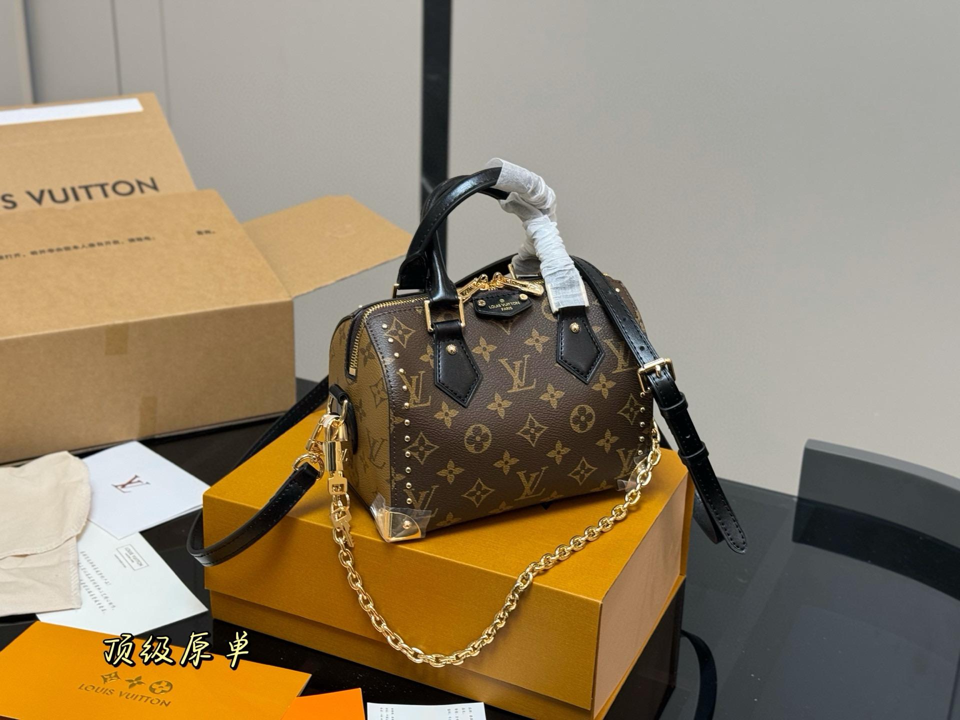 101a9521acd3a5b475703c35e5a7c3bc.jpg