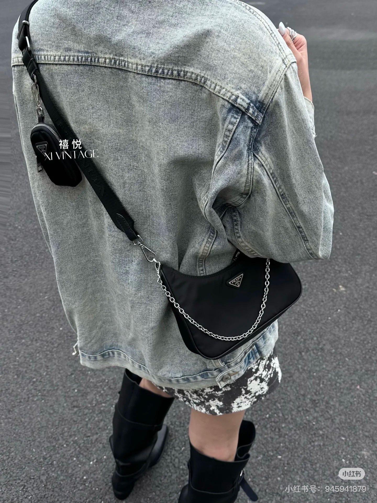 1fdfe43098d758a3b7b5bd74852b0cf4.jpg