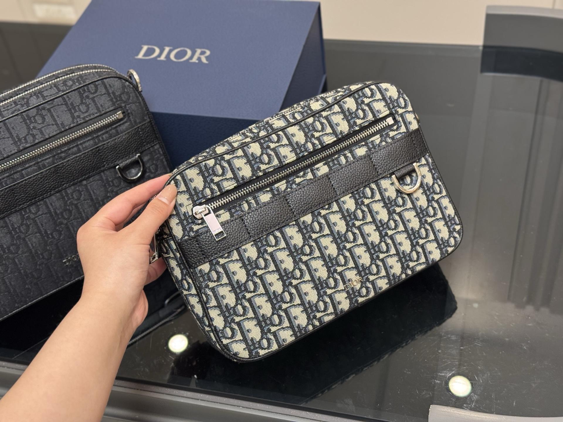 89301fe0d1602990dae656678e9a9ac0.jpg