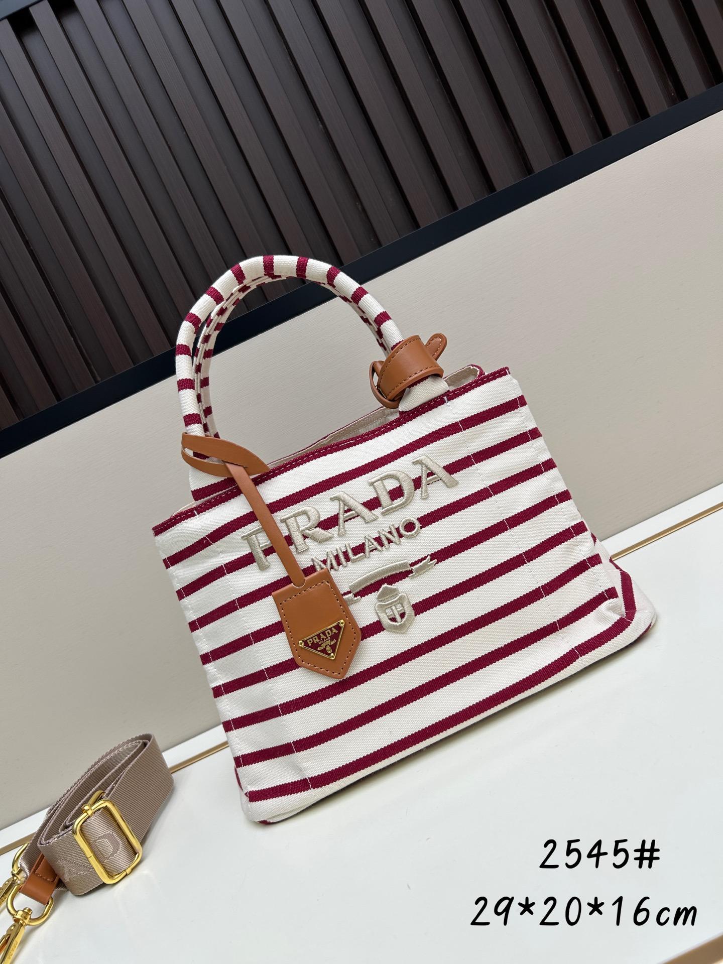 93e7aadd8b1ae153bd170cd41257f968.jpg