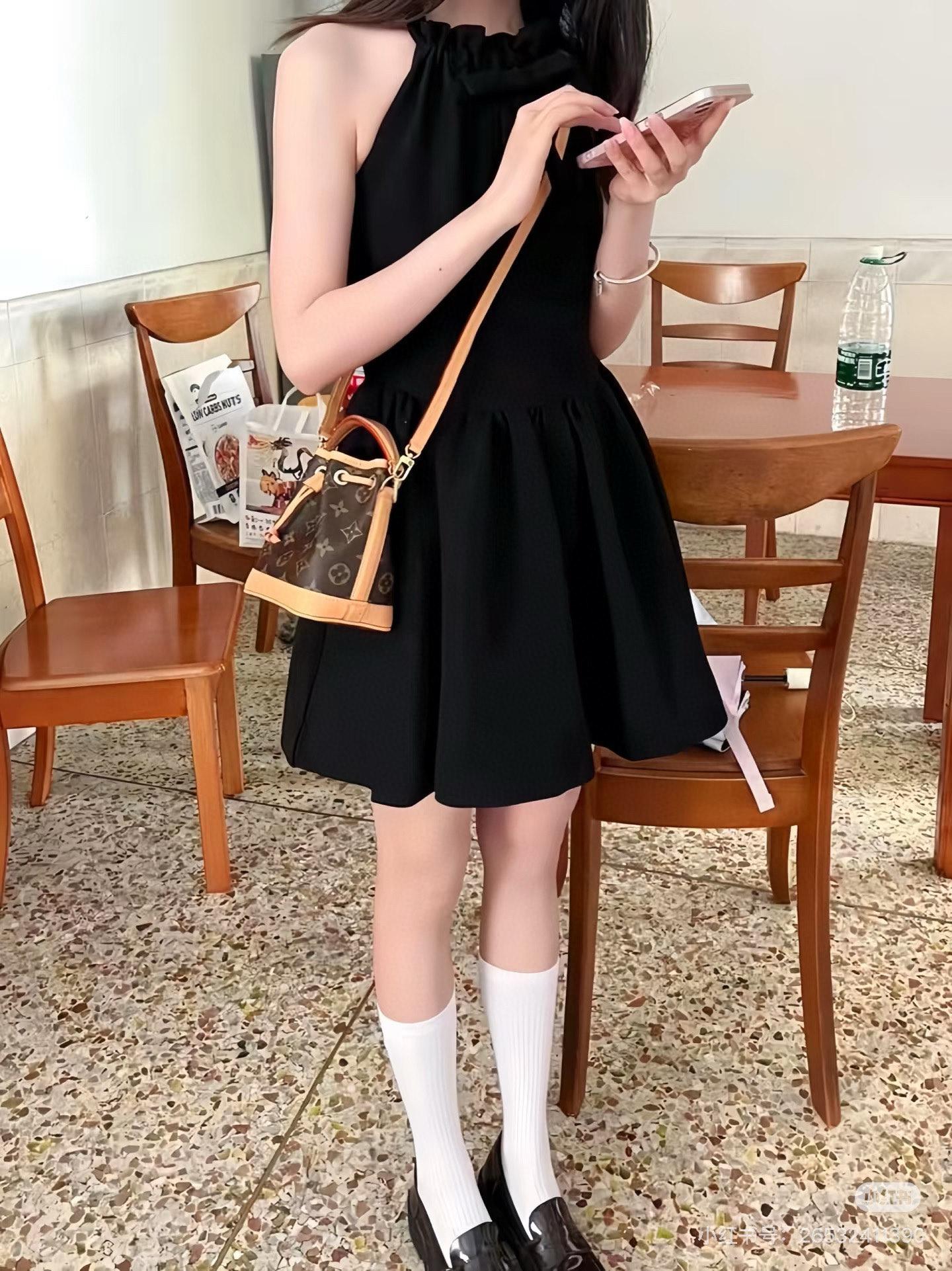 a3492f6a8ae27056f8f7bd3ffc062d29.jpg