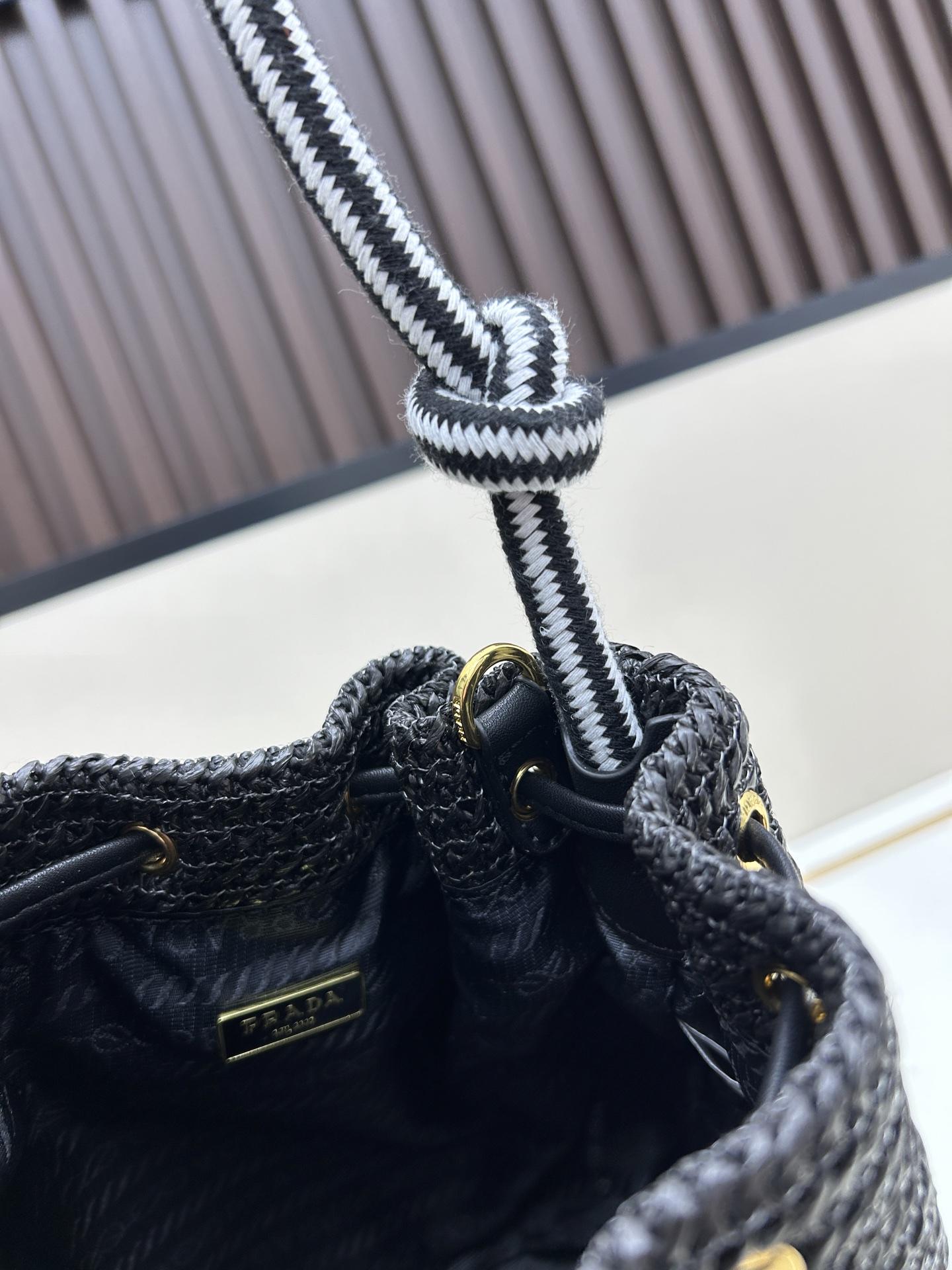 d897193937c9e9630266eec104b3b3d7.jpg