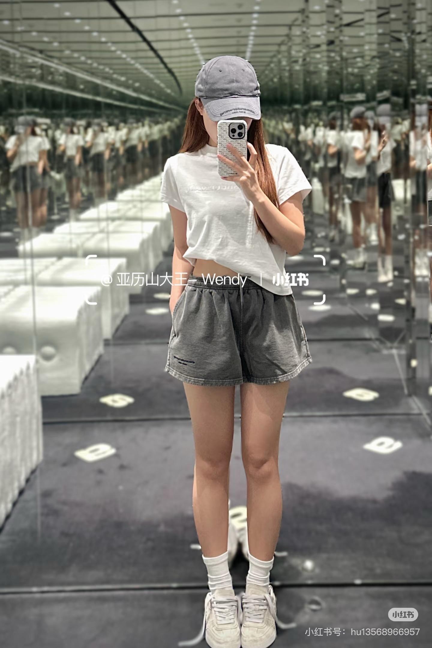 2bdacb0fd824baa0cb5f7e769b55692d.jpg