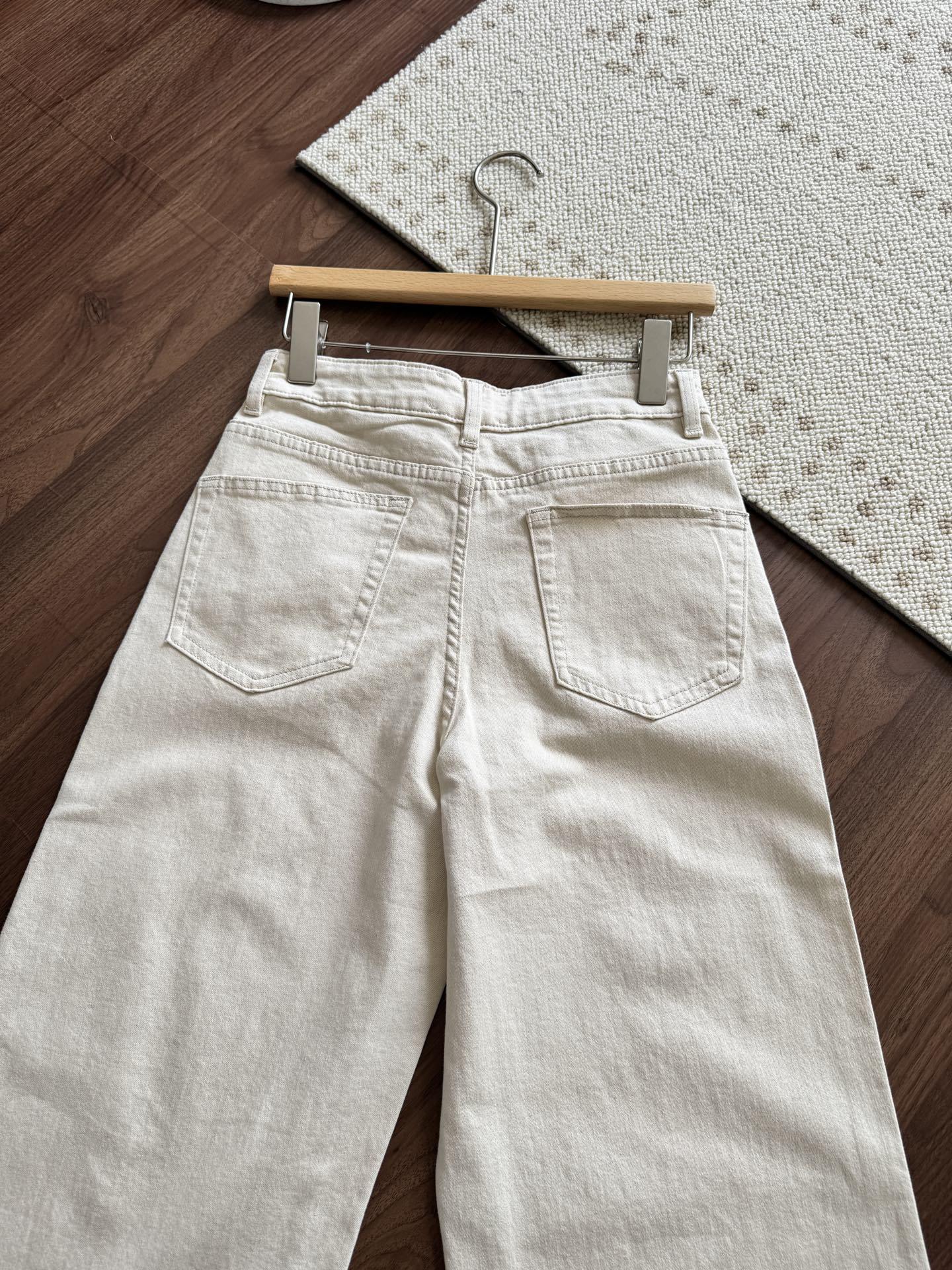38dd22a1ddaacc090dcbbe184c461ec9.jpg