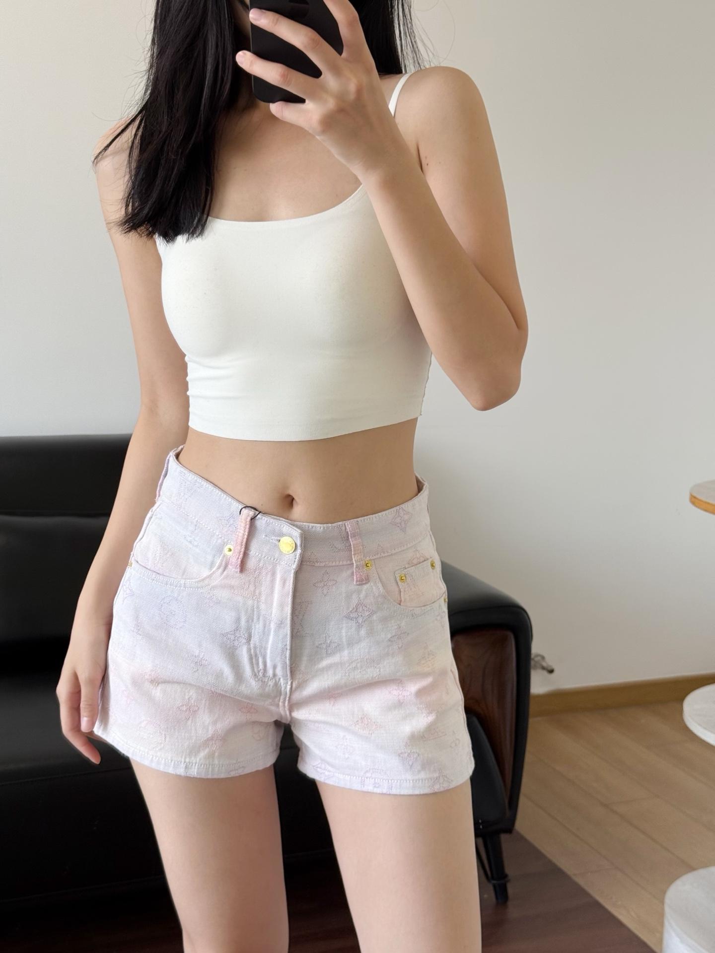 69ee80d7ce32d6dfafef16af66ebe998.jpg