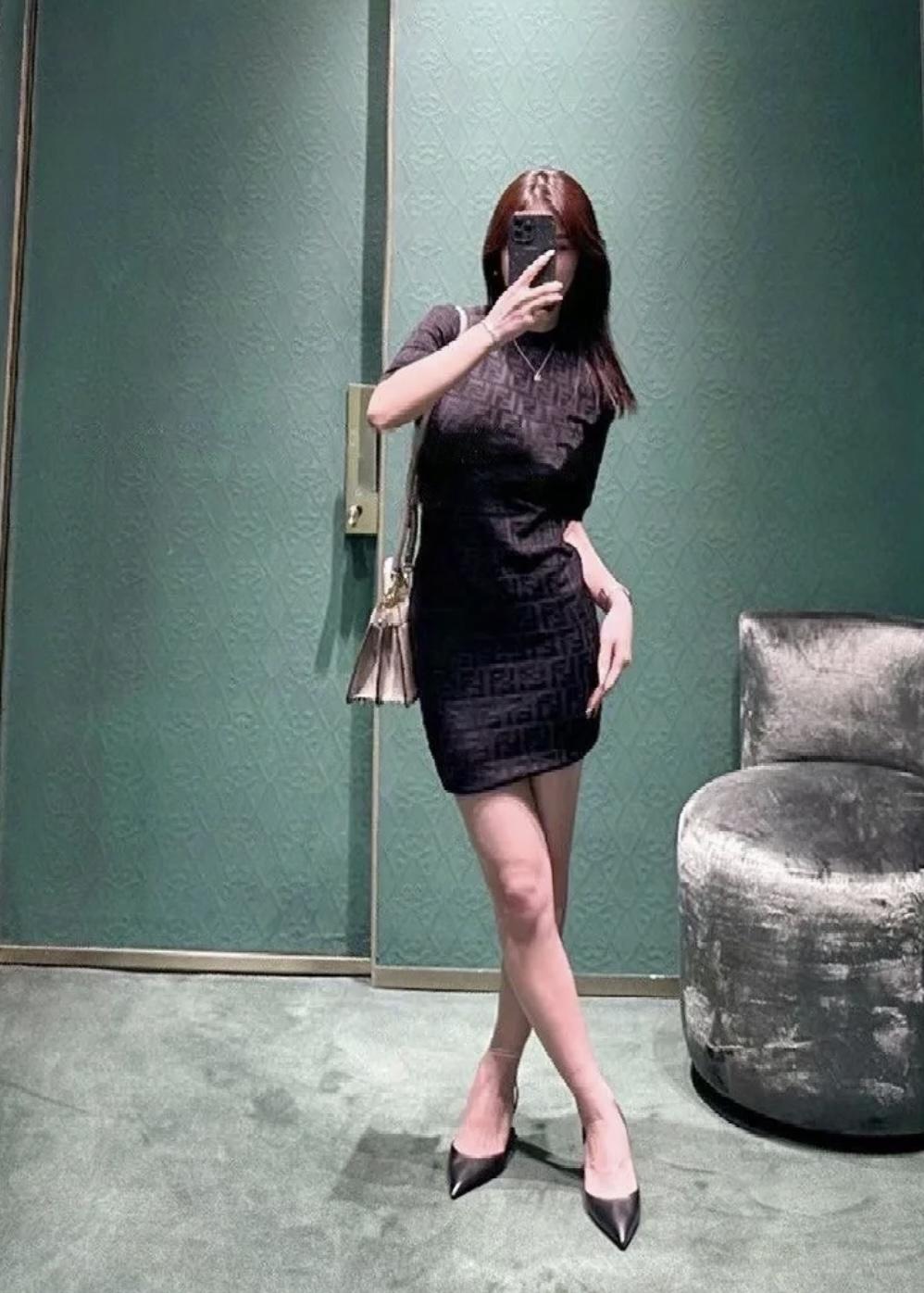 833d8a74e15bf3969fbc9f592cd16802.jpg