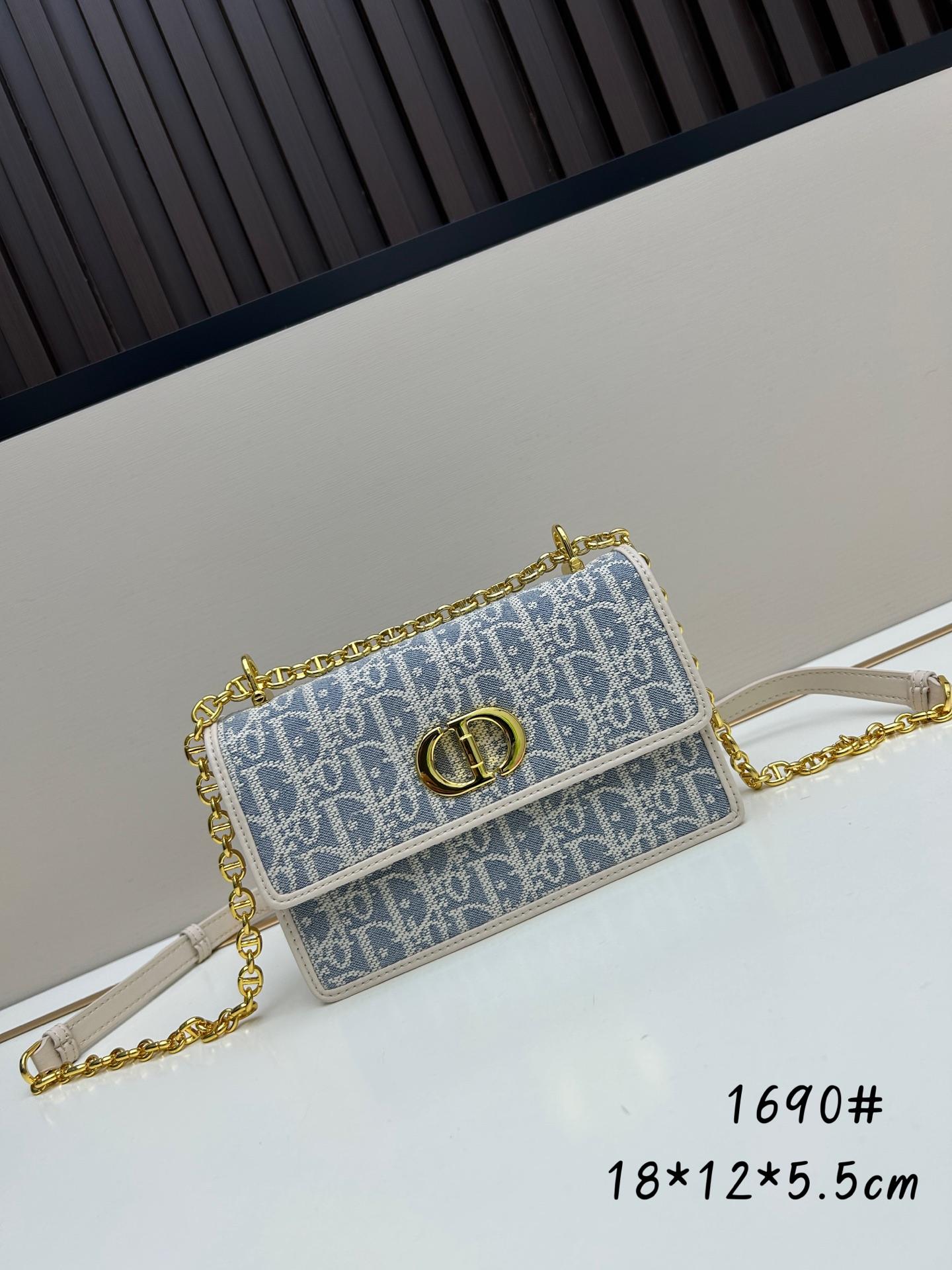 a2706a984eebb1fc8ca2b6c319ec582d.jpg