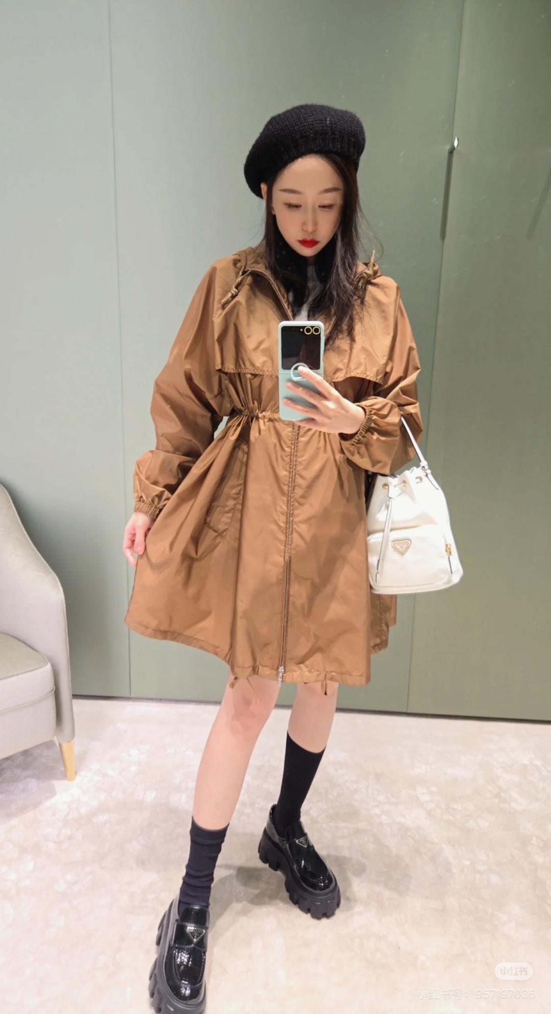 b9531ac74740a1340d608f5689ecff79.jpg