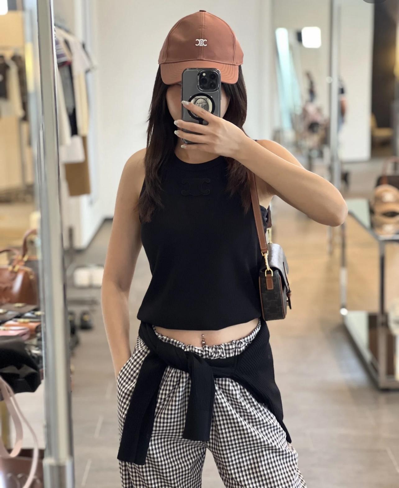 bf007ff3ef5ab2f9bc65c657da8a6e2d.jpg
