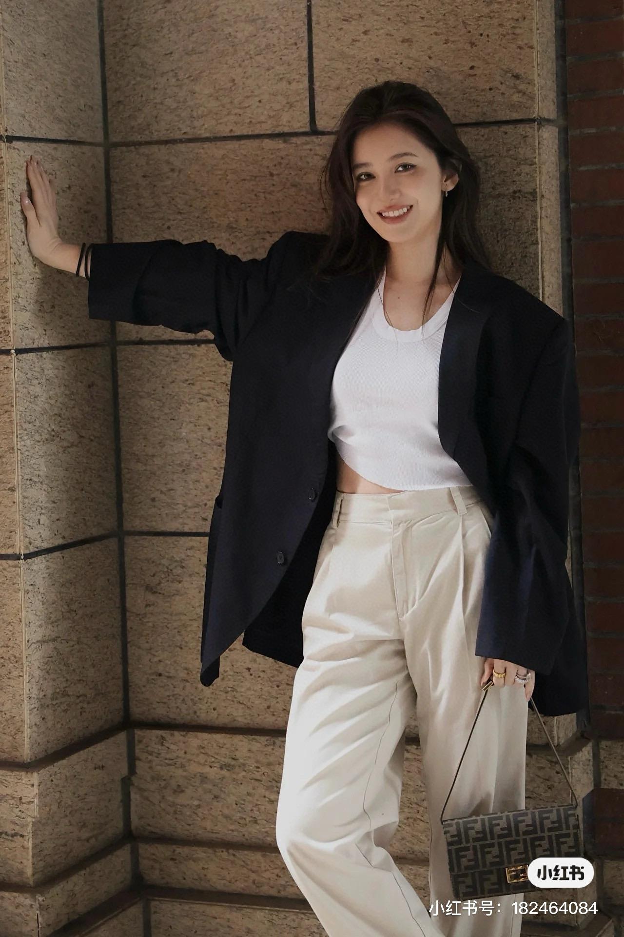 c1b735f7cc7e5630db628fd44d08e208.jpg
