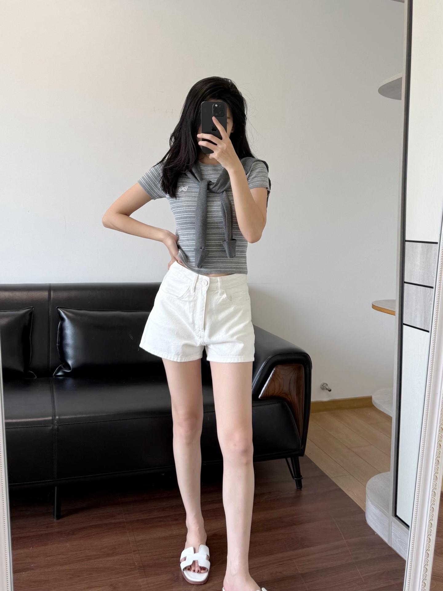 e4ac48a2bd52cc31f85f88e79802f8a1.jpg