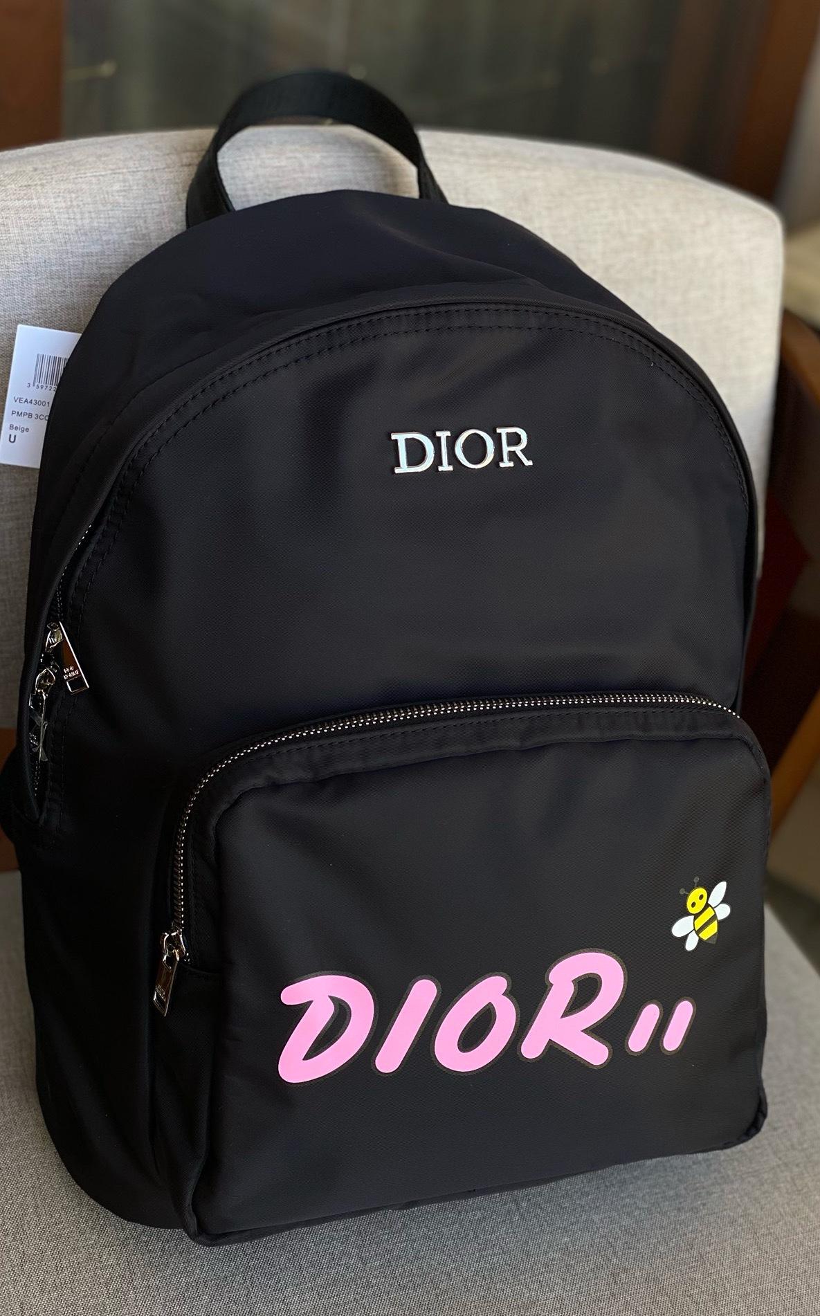 fda1a238a35ff4499e3070eba7ee86af.jpg