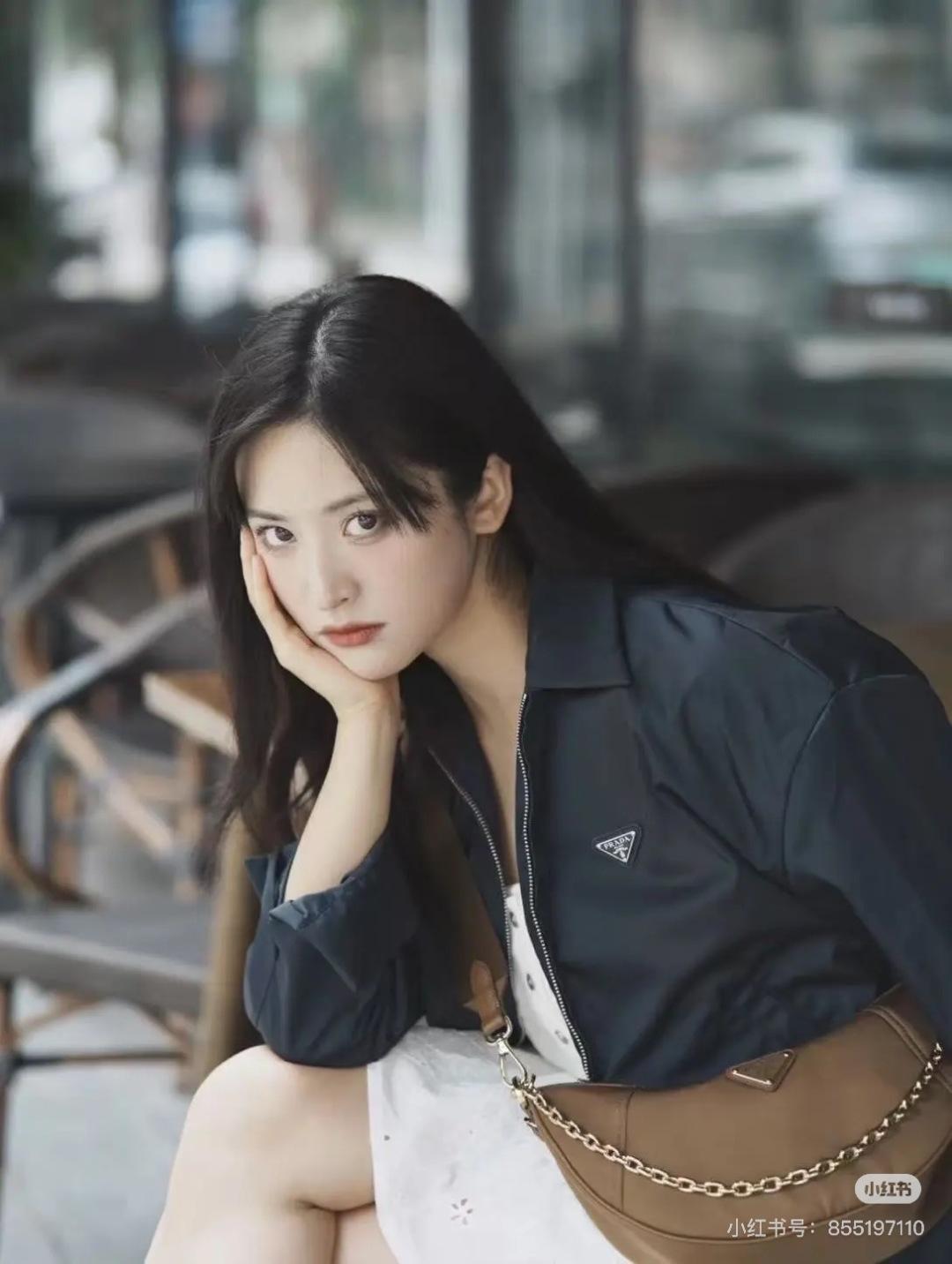 0ad75d259477c29c5ff112dc8fb82cc1.jpg