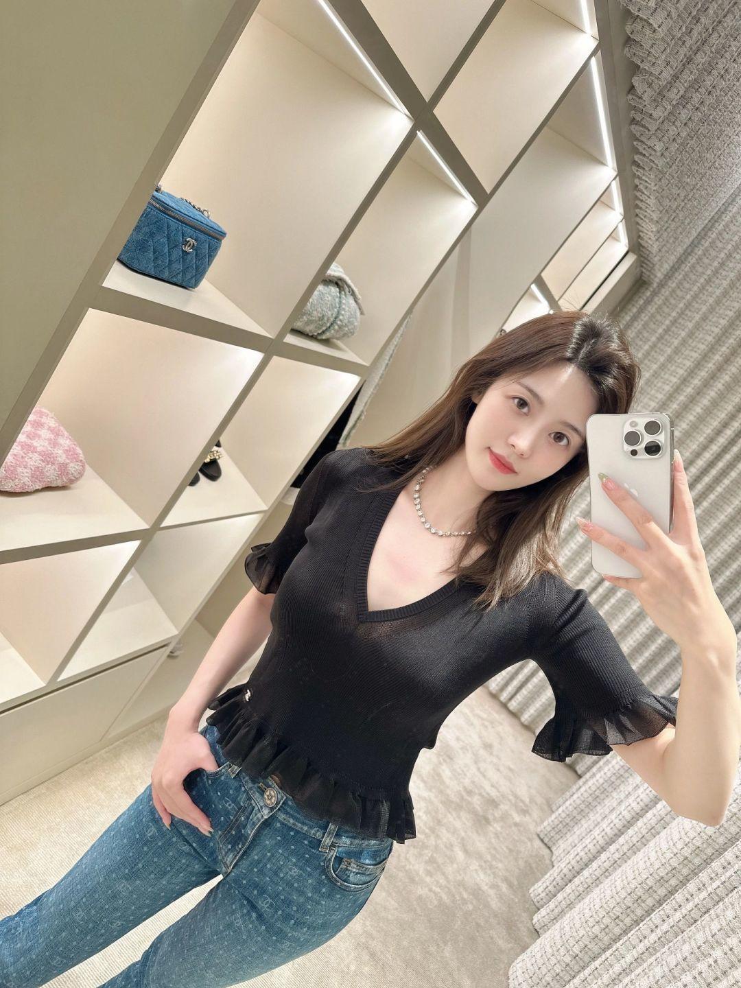 1ada81a5f168f81901a55f7f14979b43.jpg