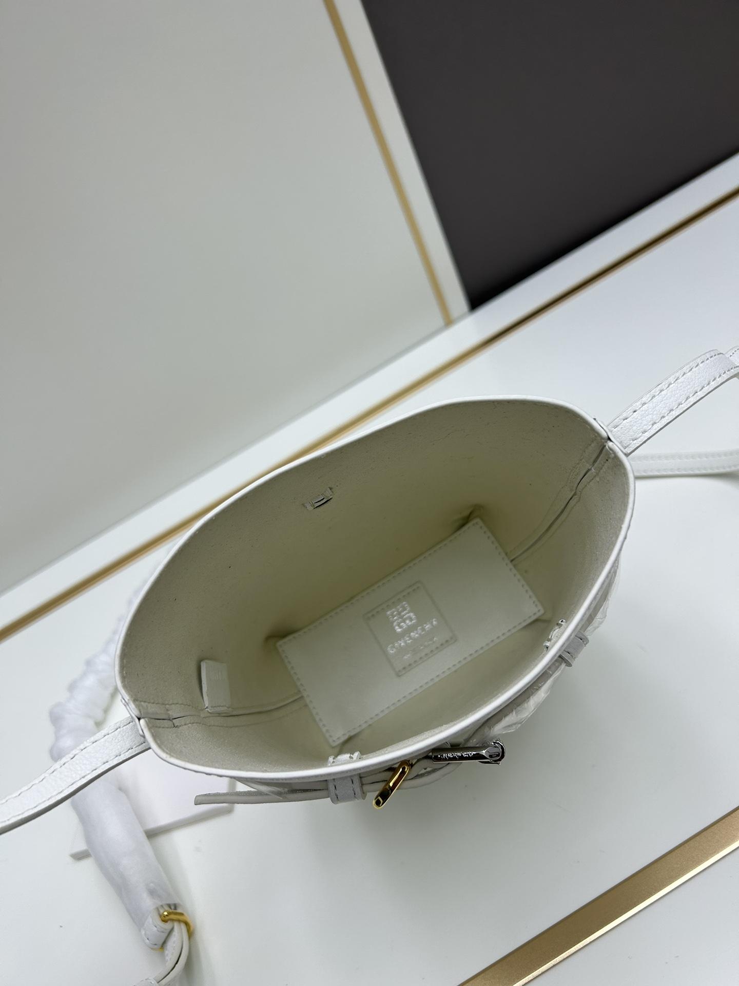 451bd49573d6709575cea45e48349a96.jpg