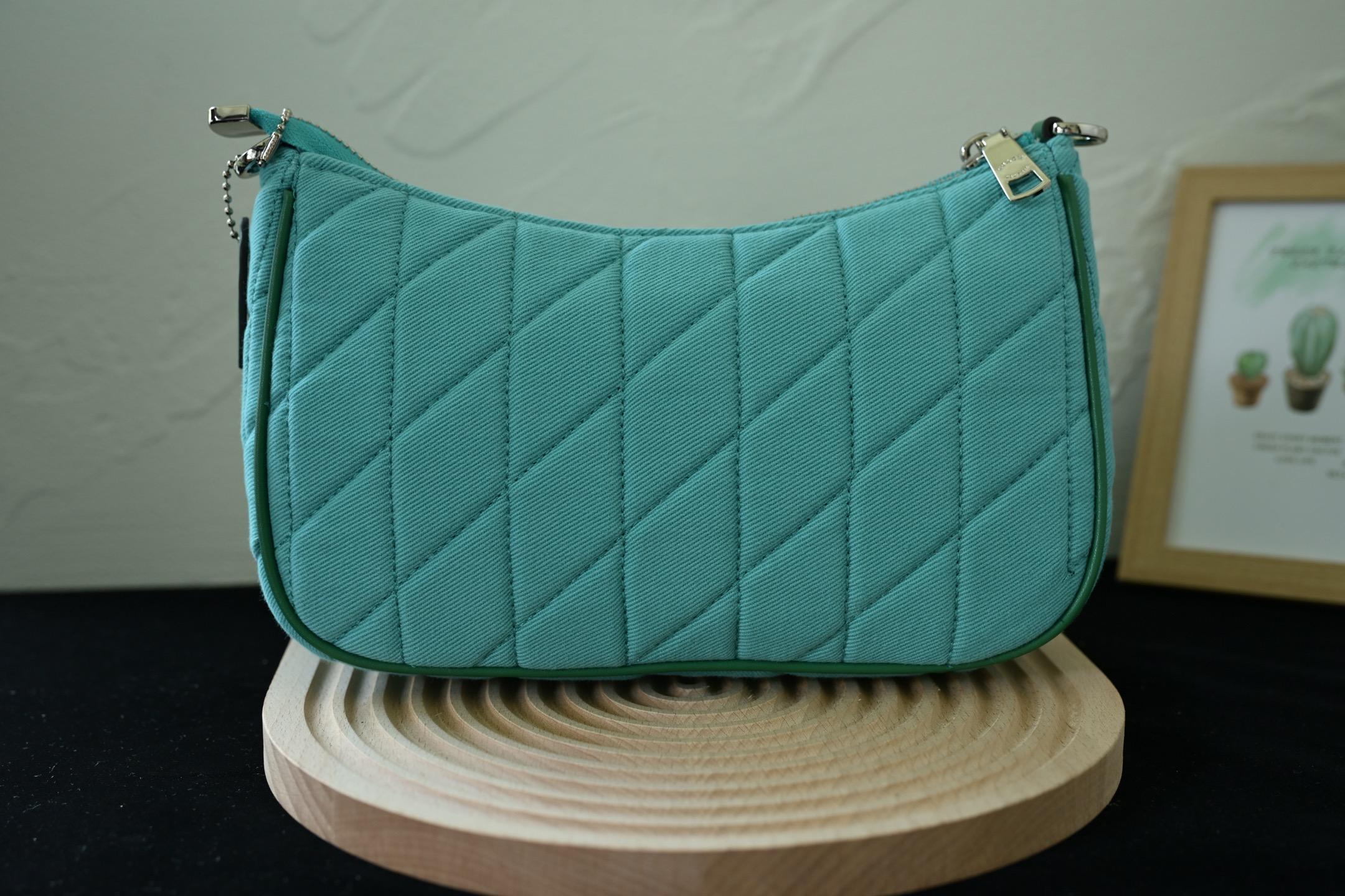 bcd84602f63f8c85a604c7db82c20da8.jpg