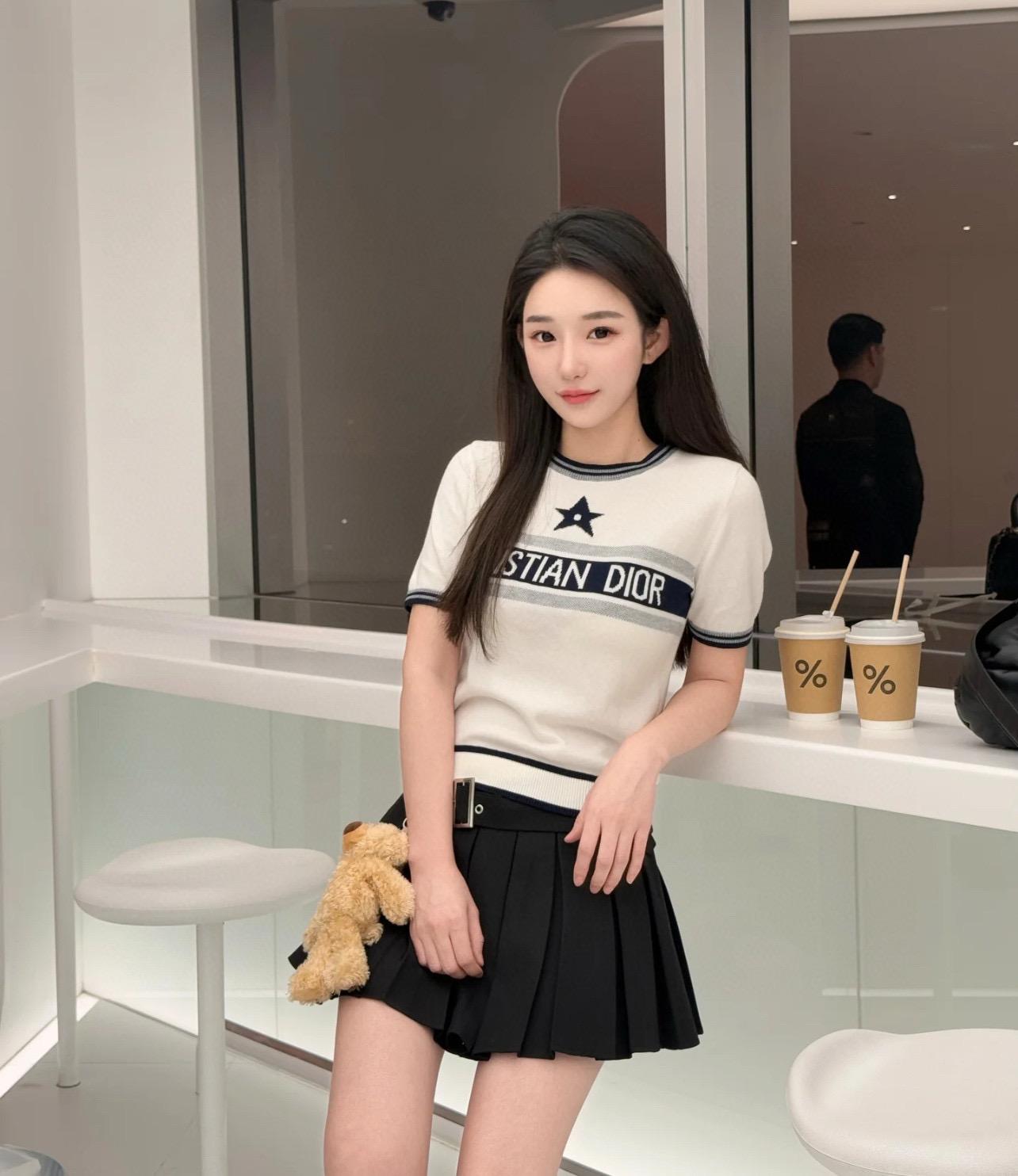 e5b915d9b1f23ccb19c893dcc0ccc4a5.jpg