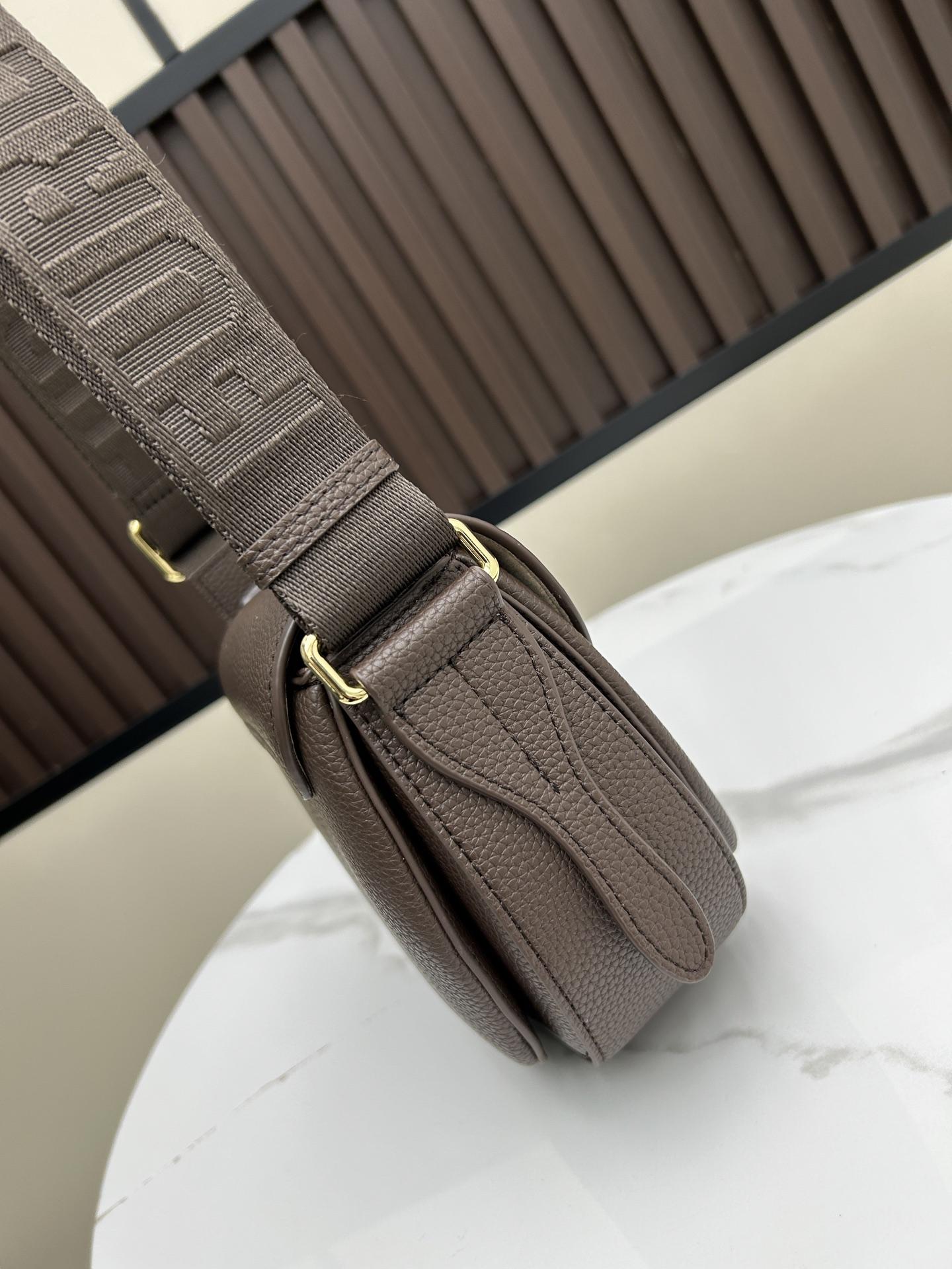 e617a4beaa61fc81fec2053e7596a3db.jpg