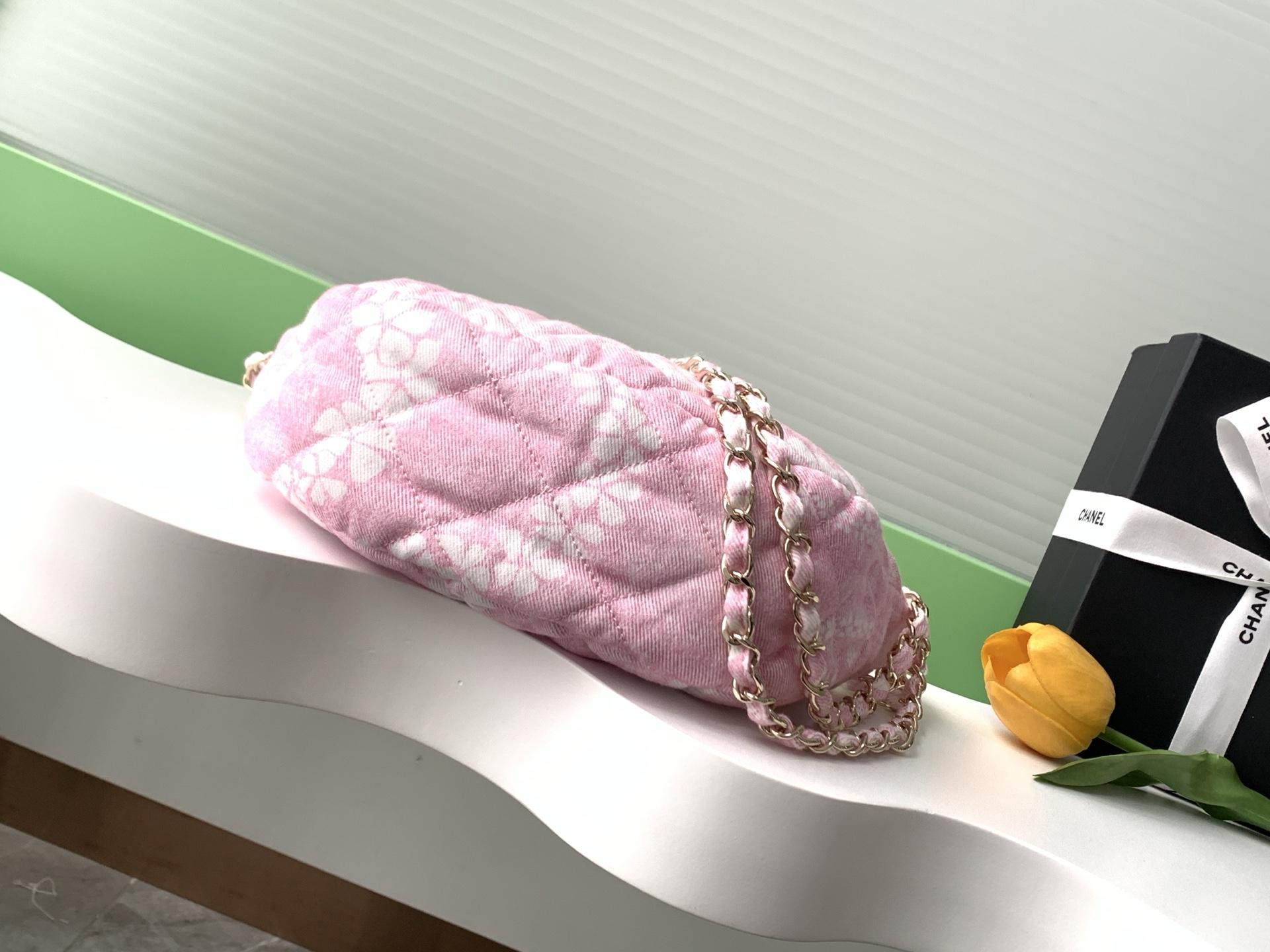 0a8edd627454933767a751f107543d82.jpg
