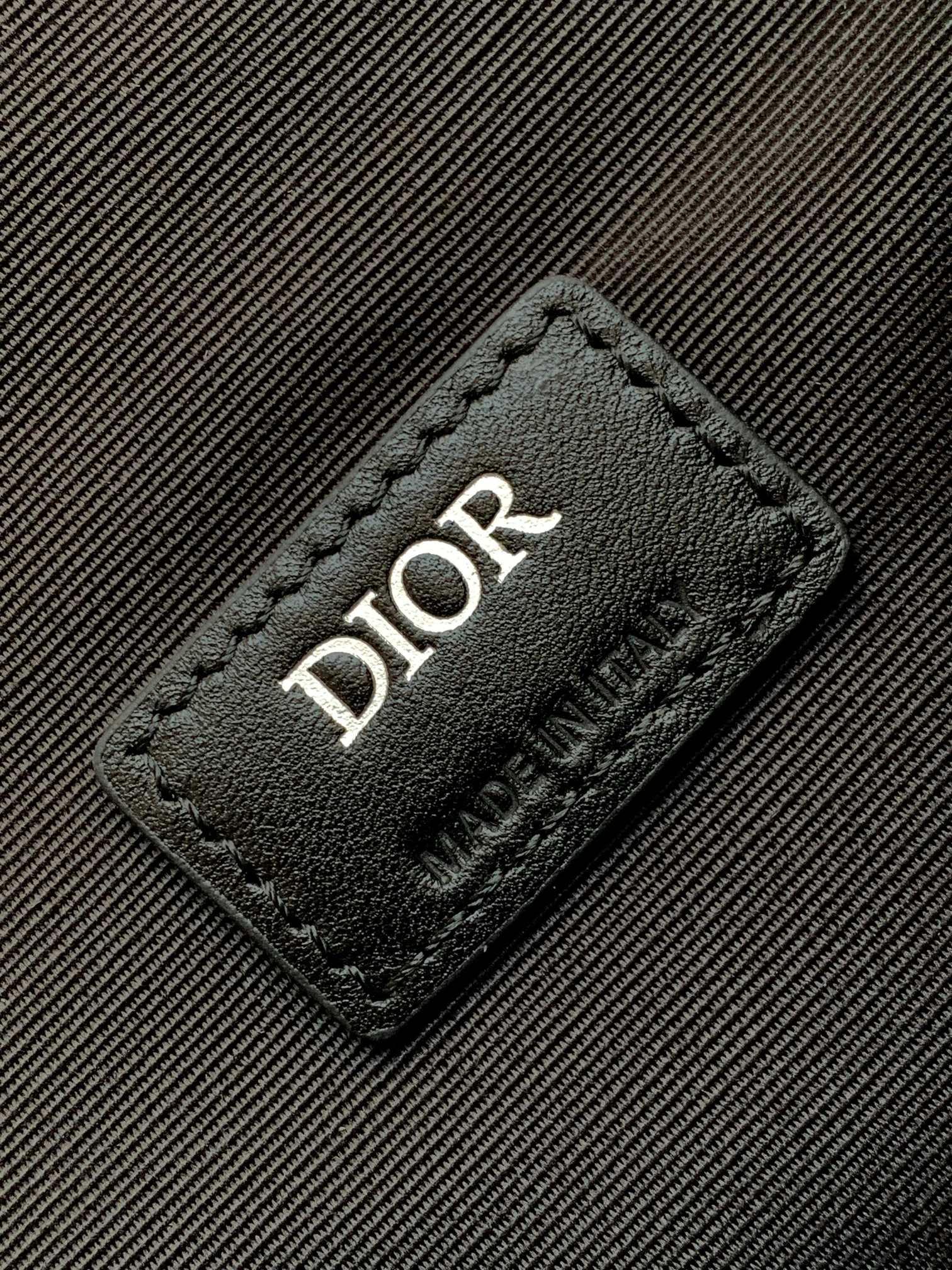6529de53481293f3f36a72a3efadf339.jpg