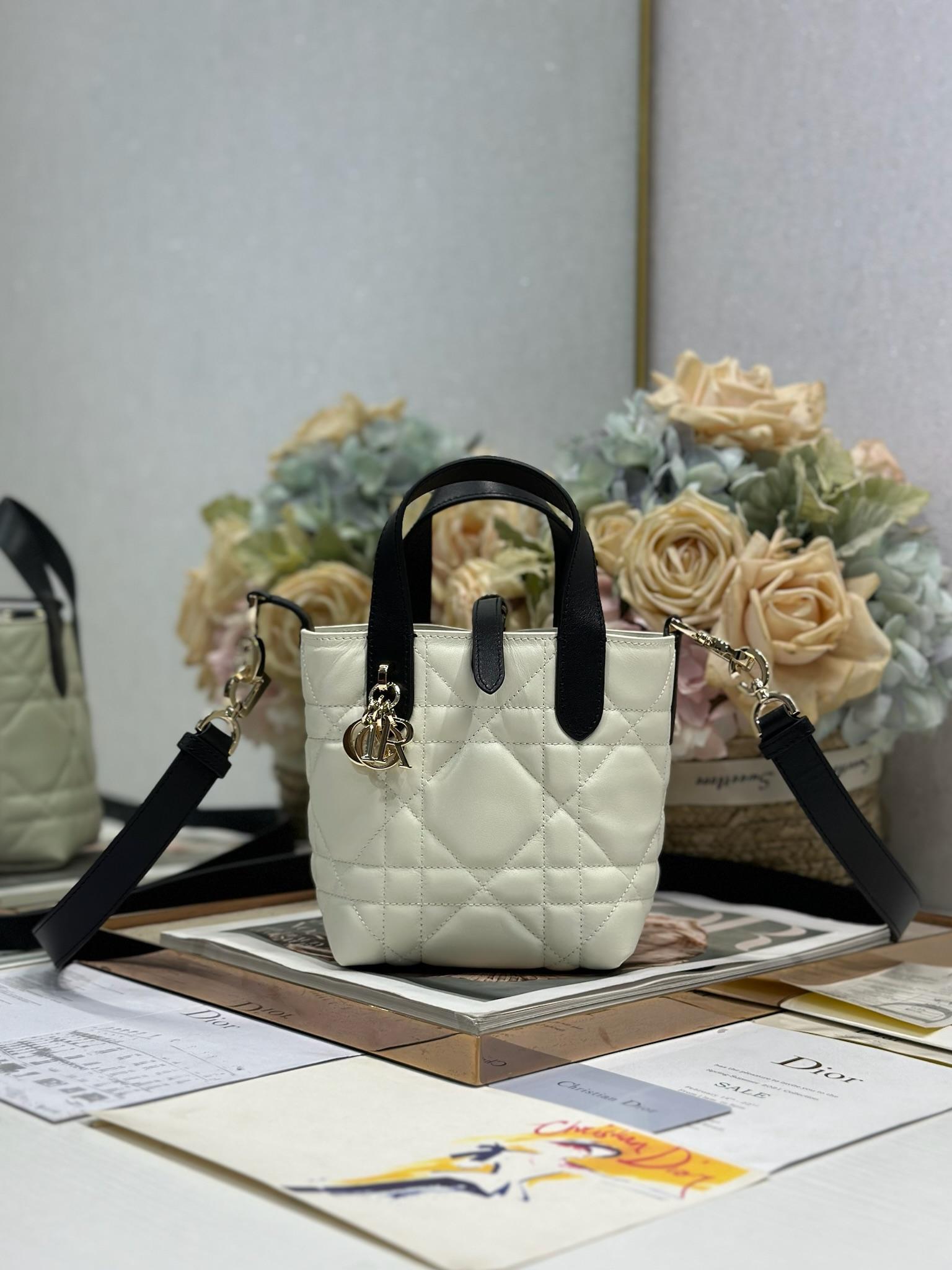 7a3d402cf4f40304103de0eec5c33558.jpg