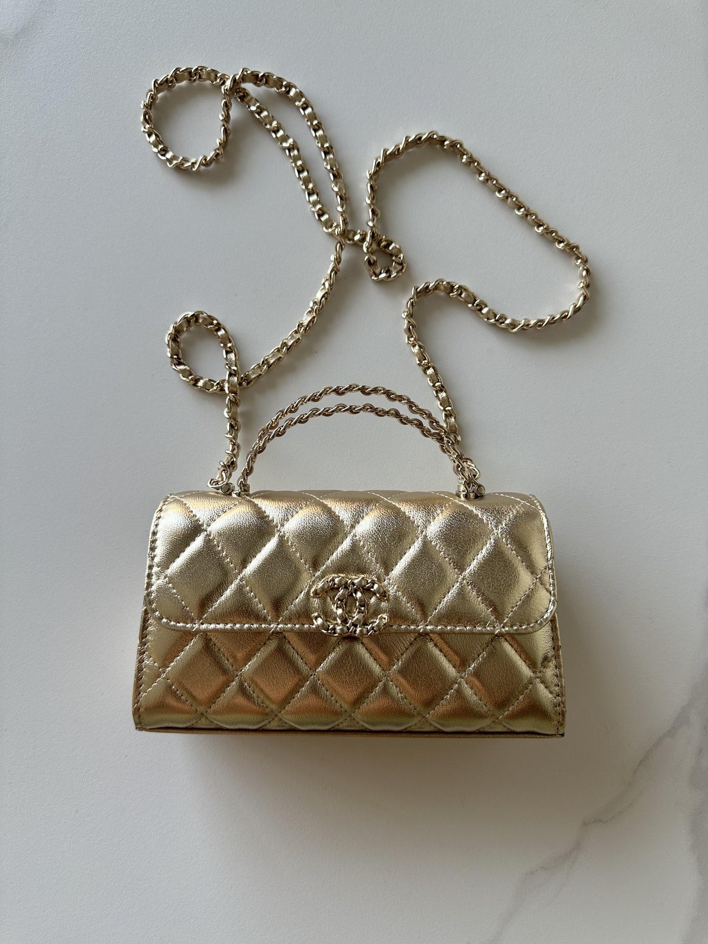 35cdfd55fa46b467f3d300aca45b6f06.jpg