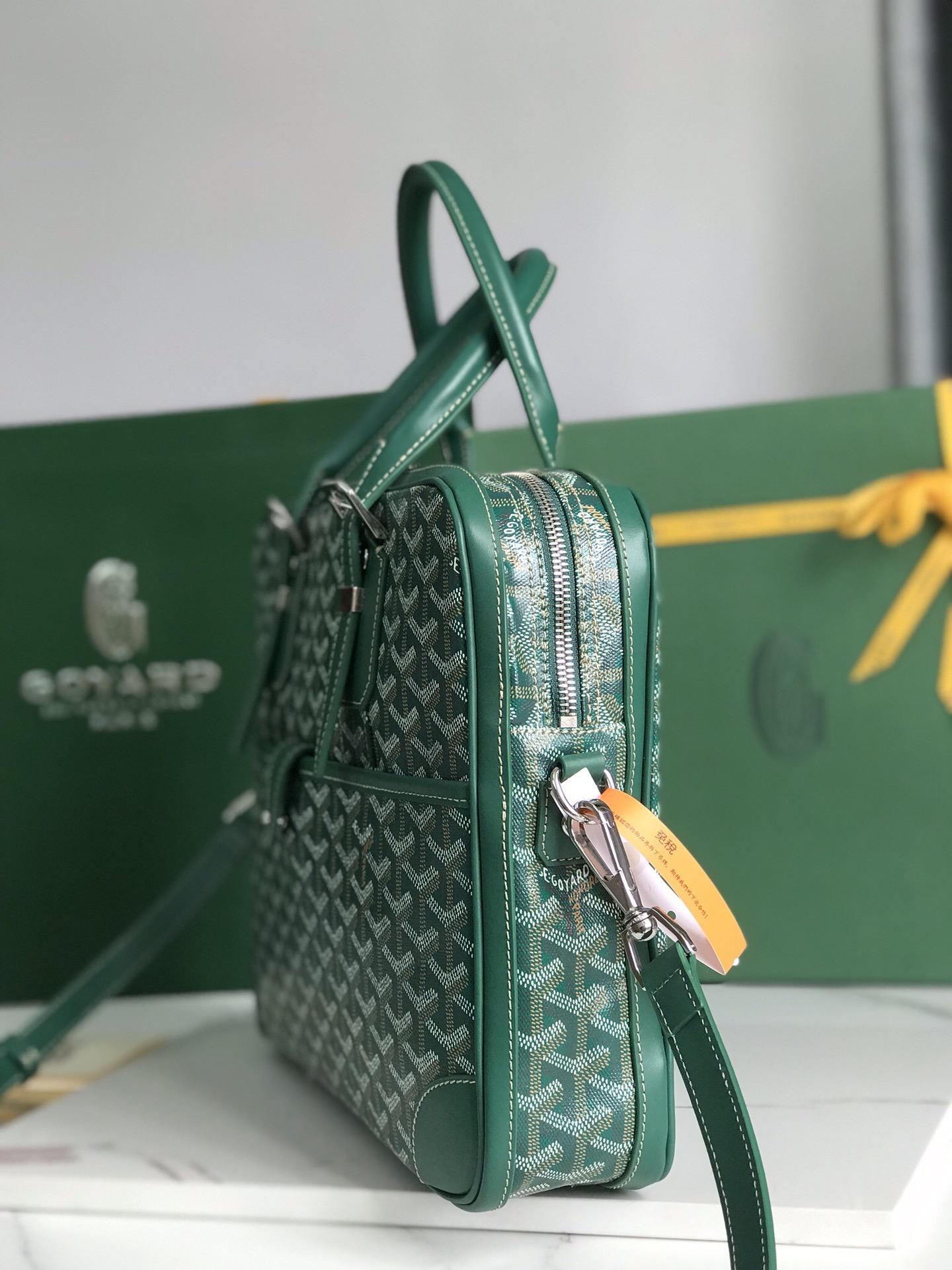 4704419fc63d42cad16a4b8edc4d259c.jpg