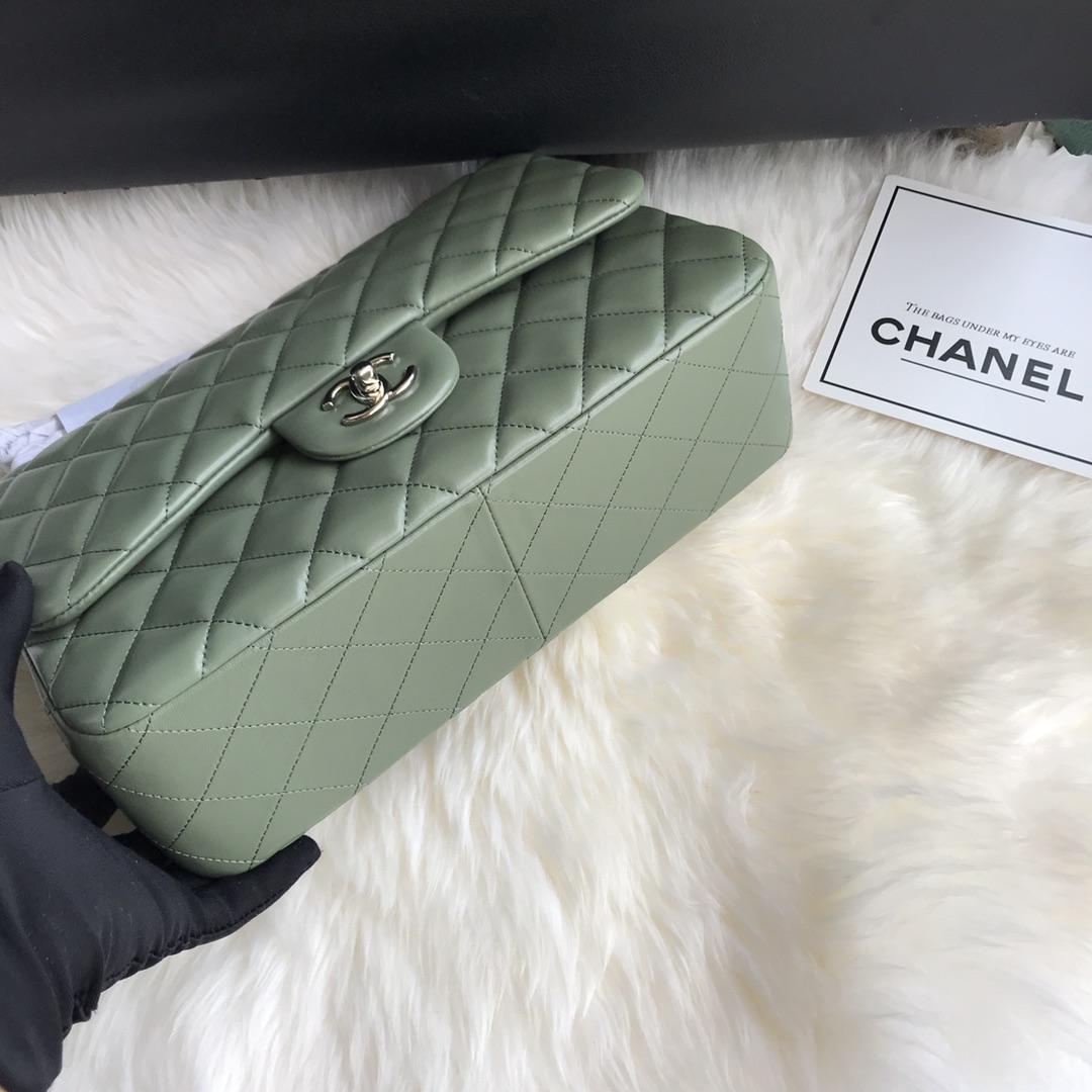 a7ce1d62e30a1d2159e8282ce1e48ab7.jpg