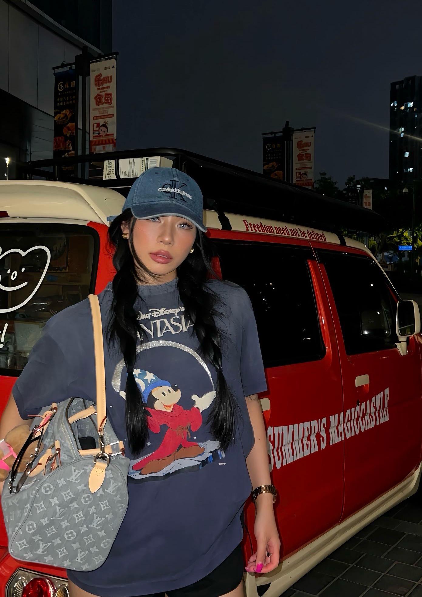 d1cd64281c2ad23aa5bca84f16d641c3.jpg