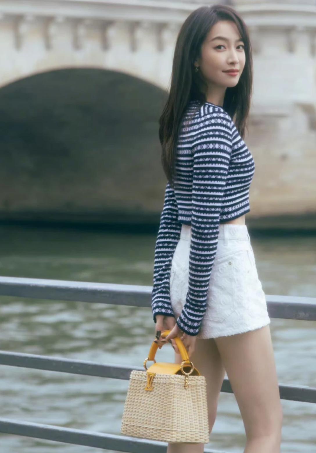ff1020813257bcd7c418f935a85ce913.jpg
