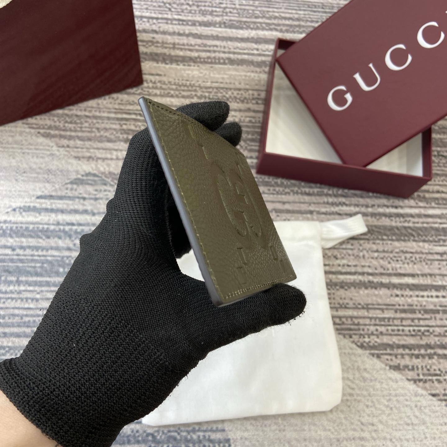 19f834533edc3be175440357ca200005.jpg